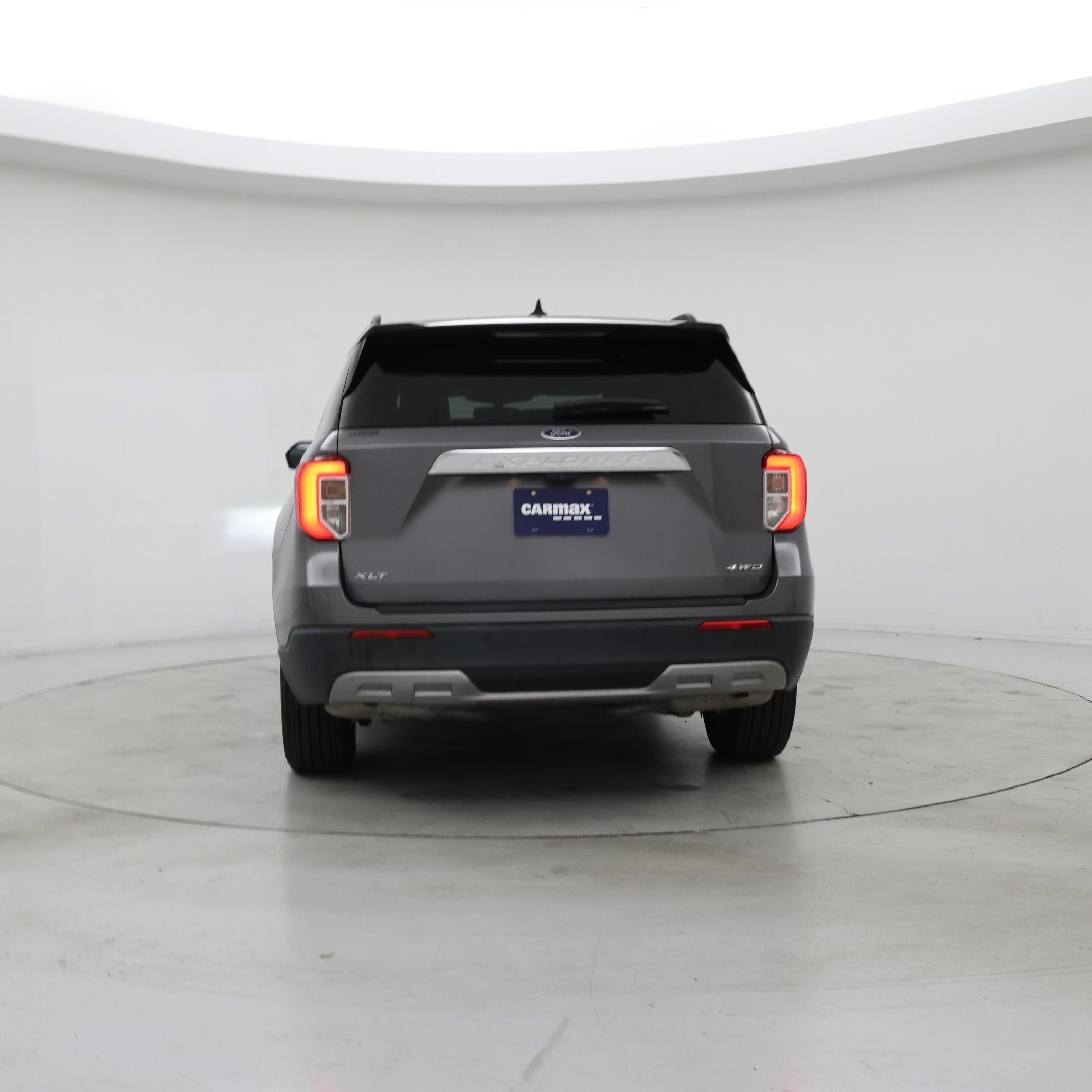 Thumbnail: 2021 Ford Explorer - 6