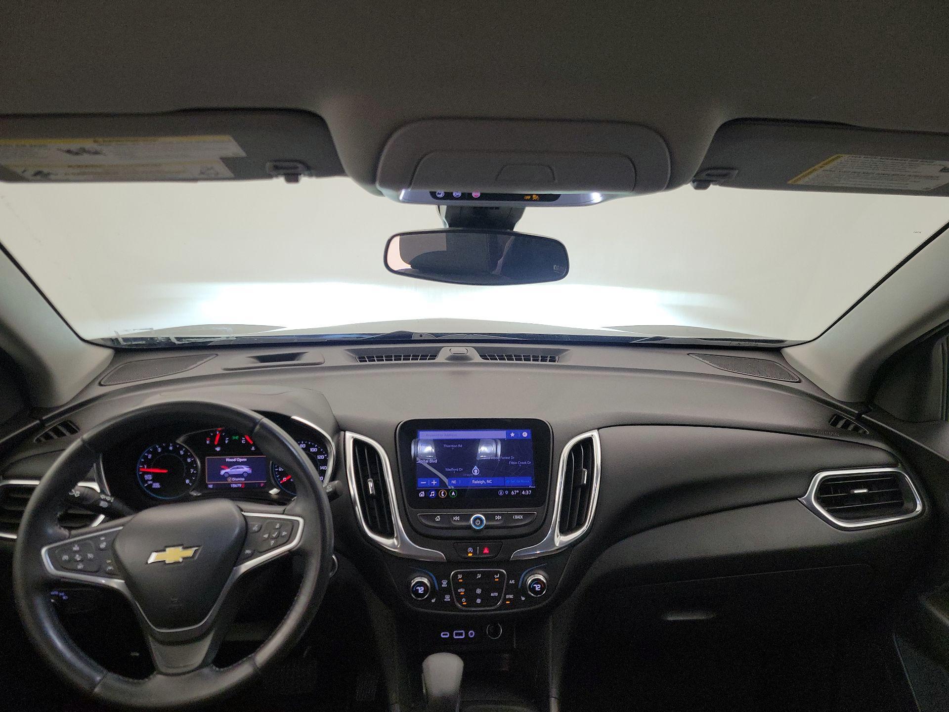 Thumbnail: 2022 Chevrolet Equinox - 9