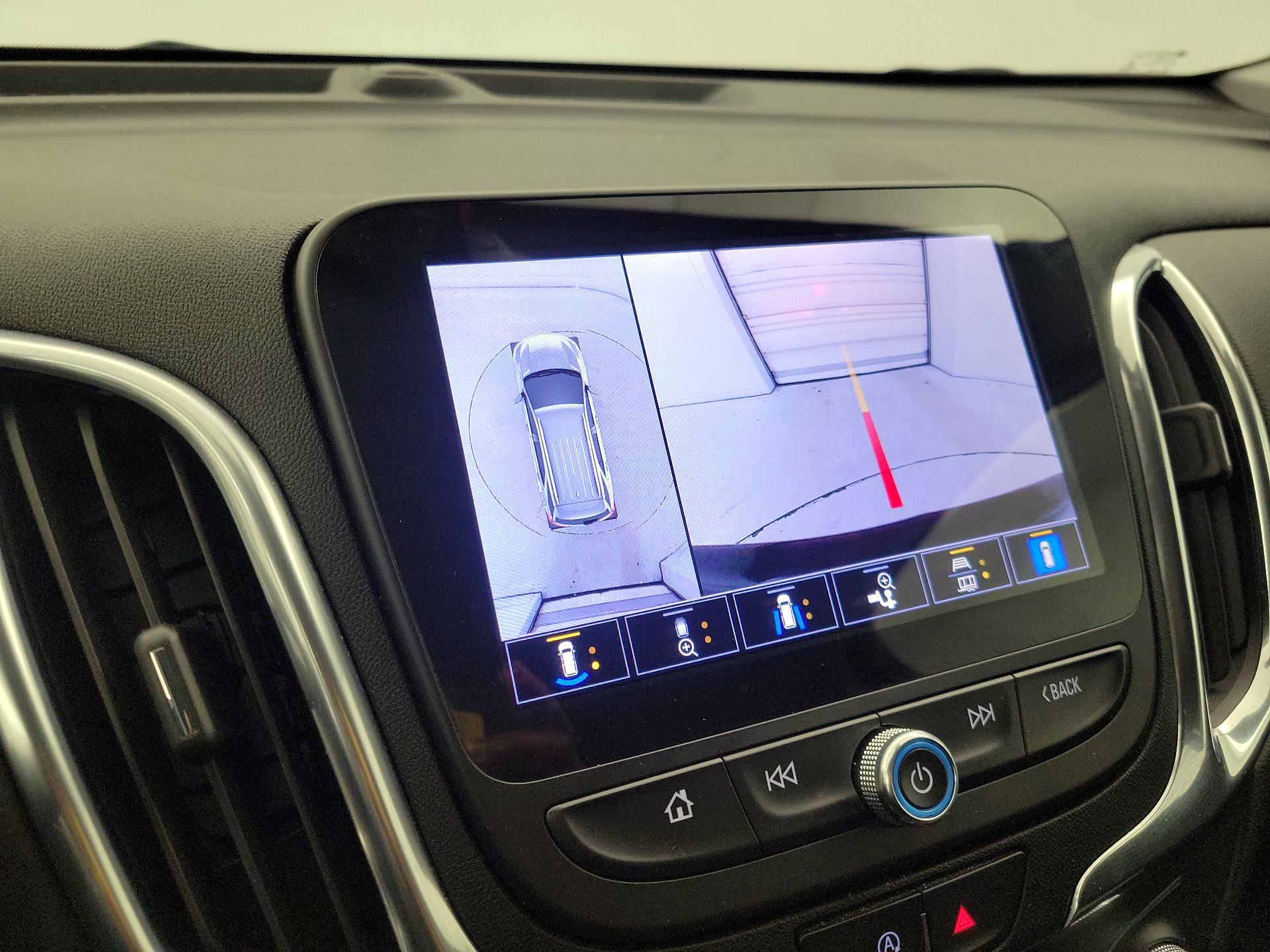 Thumbnail: 2022 Chevrolet Equinox - 15