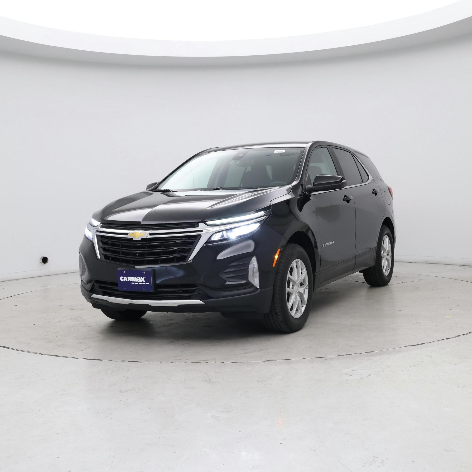 Thumbnail: 2022 Chevrolet Equinox - 4