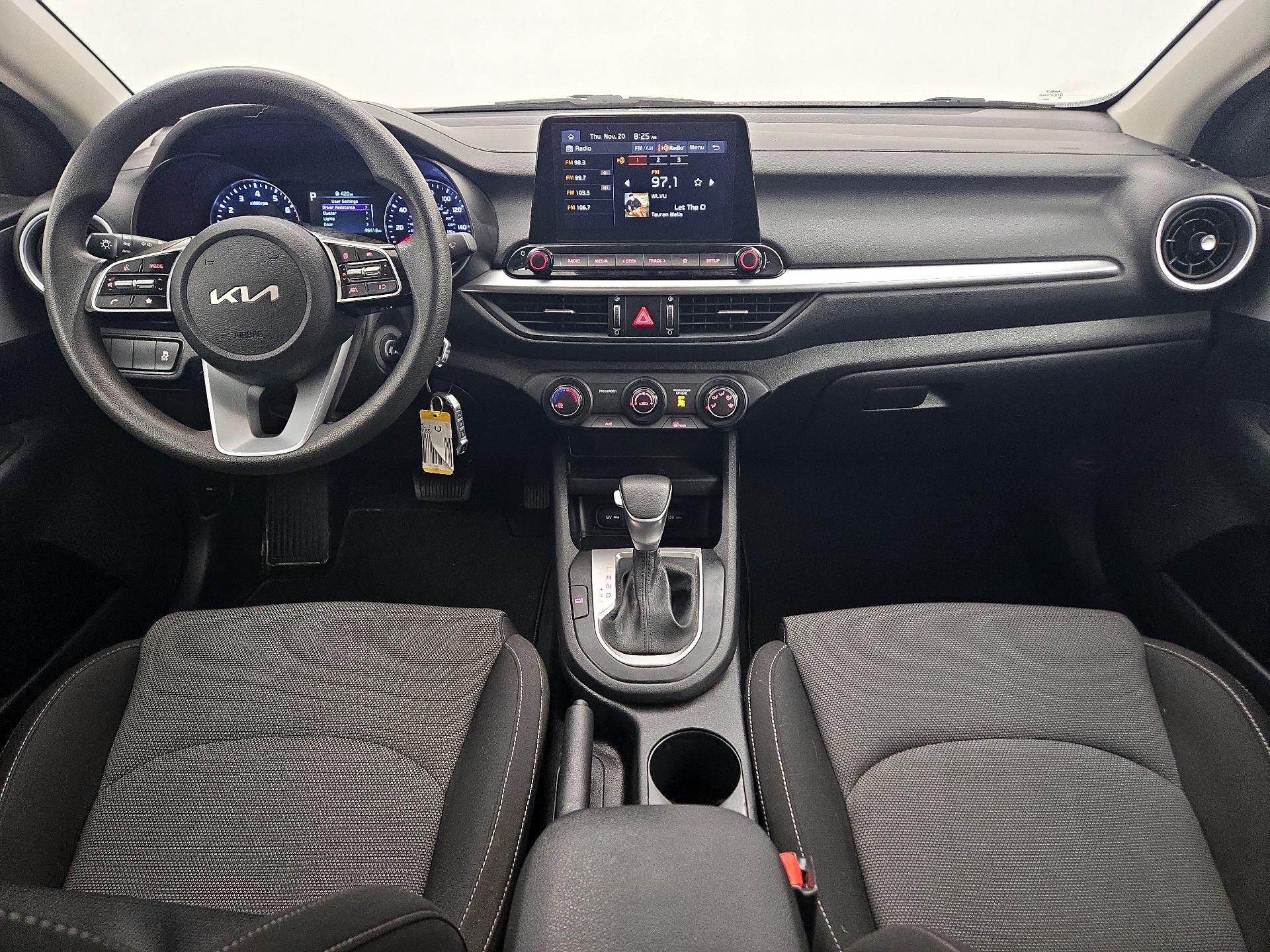 Thumbnail: 2023 Kia Forte - 9