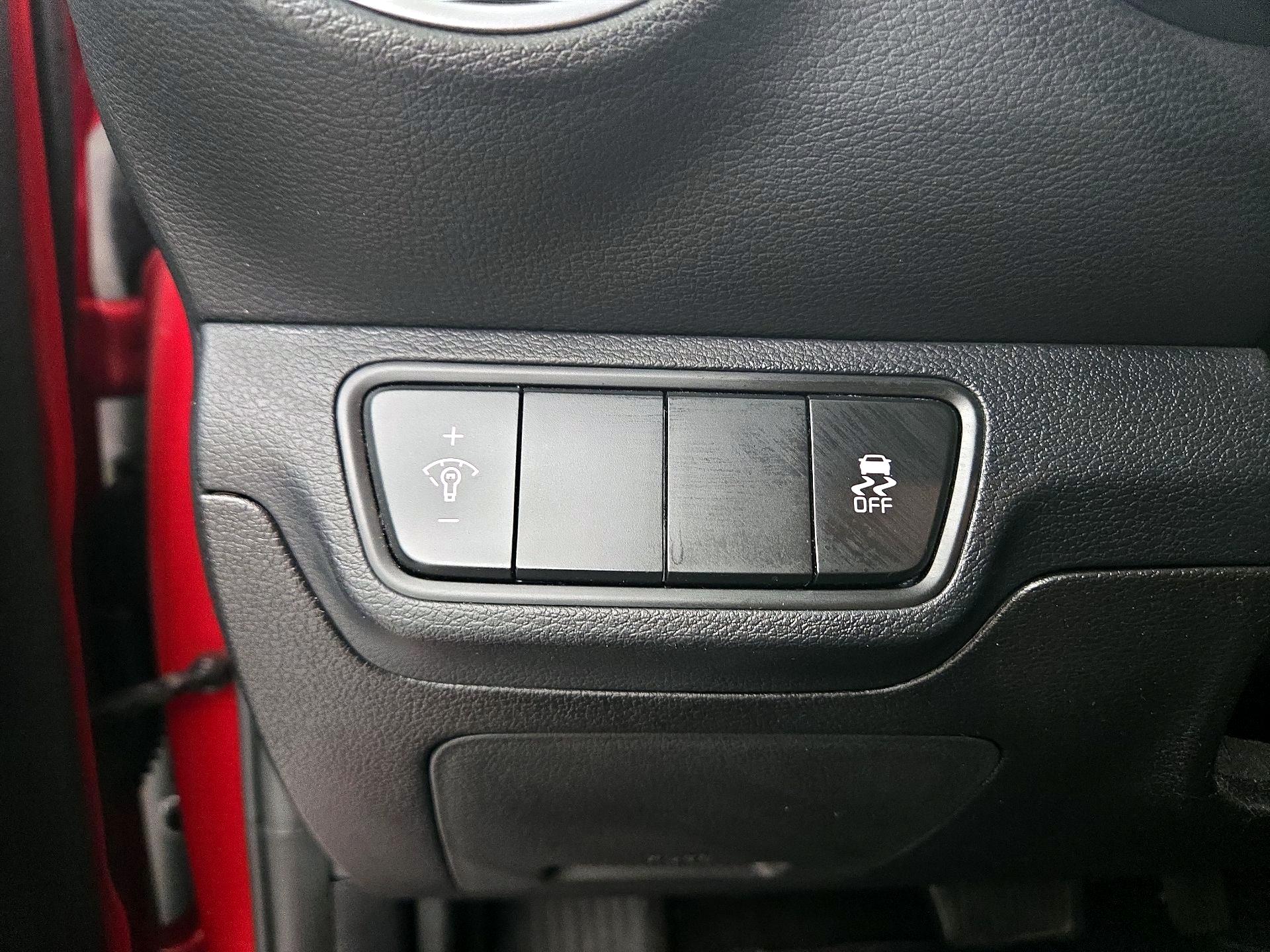 Thumbnail: 2023 Kia Forte - 13