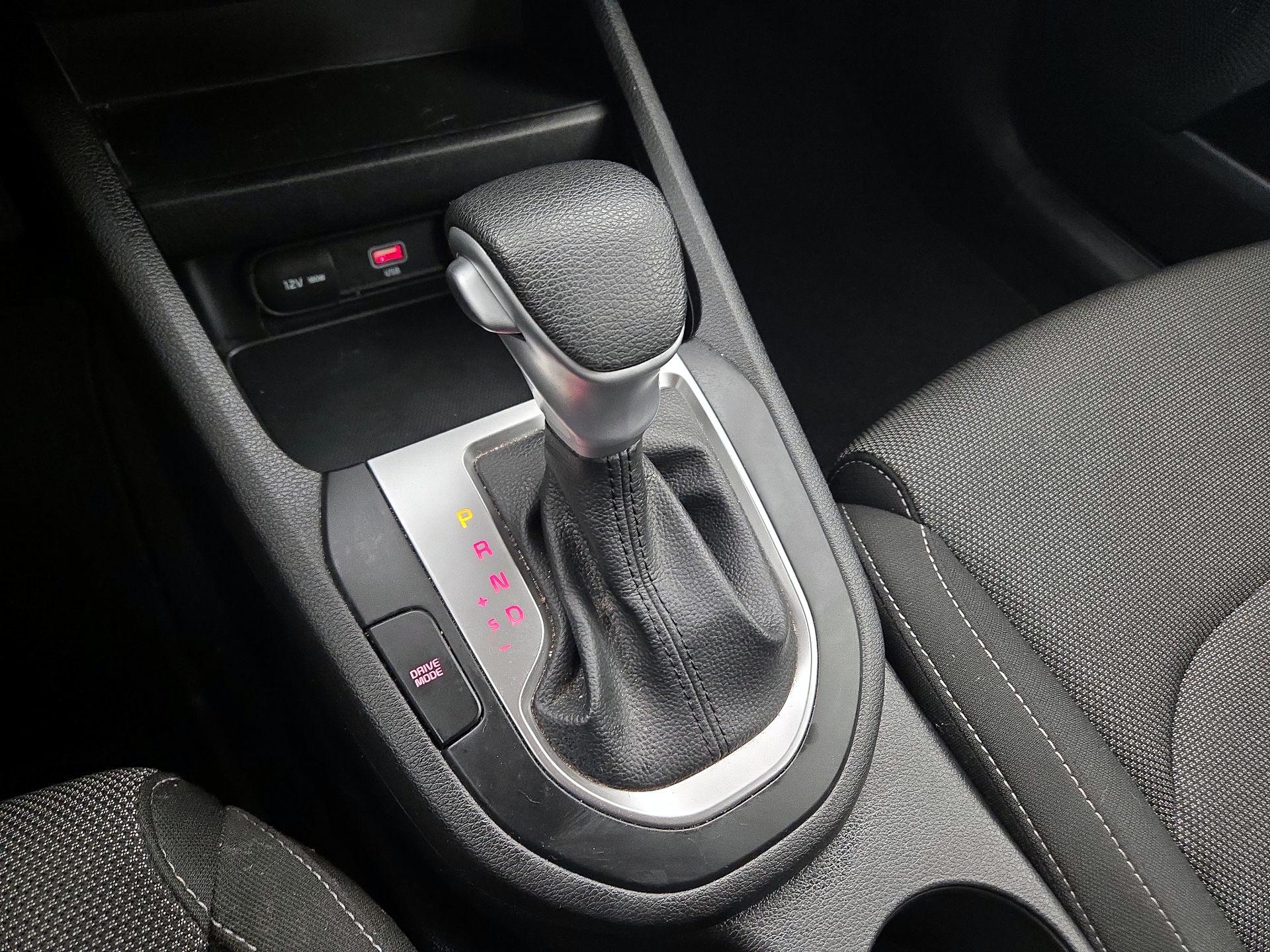 Thumbnail: 2023 Kia Forte - 17