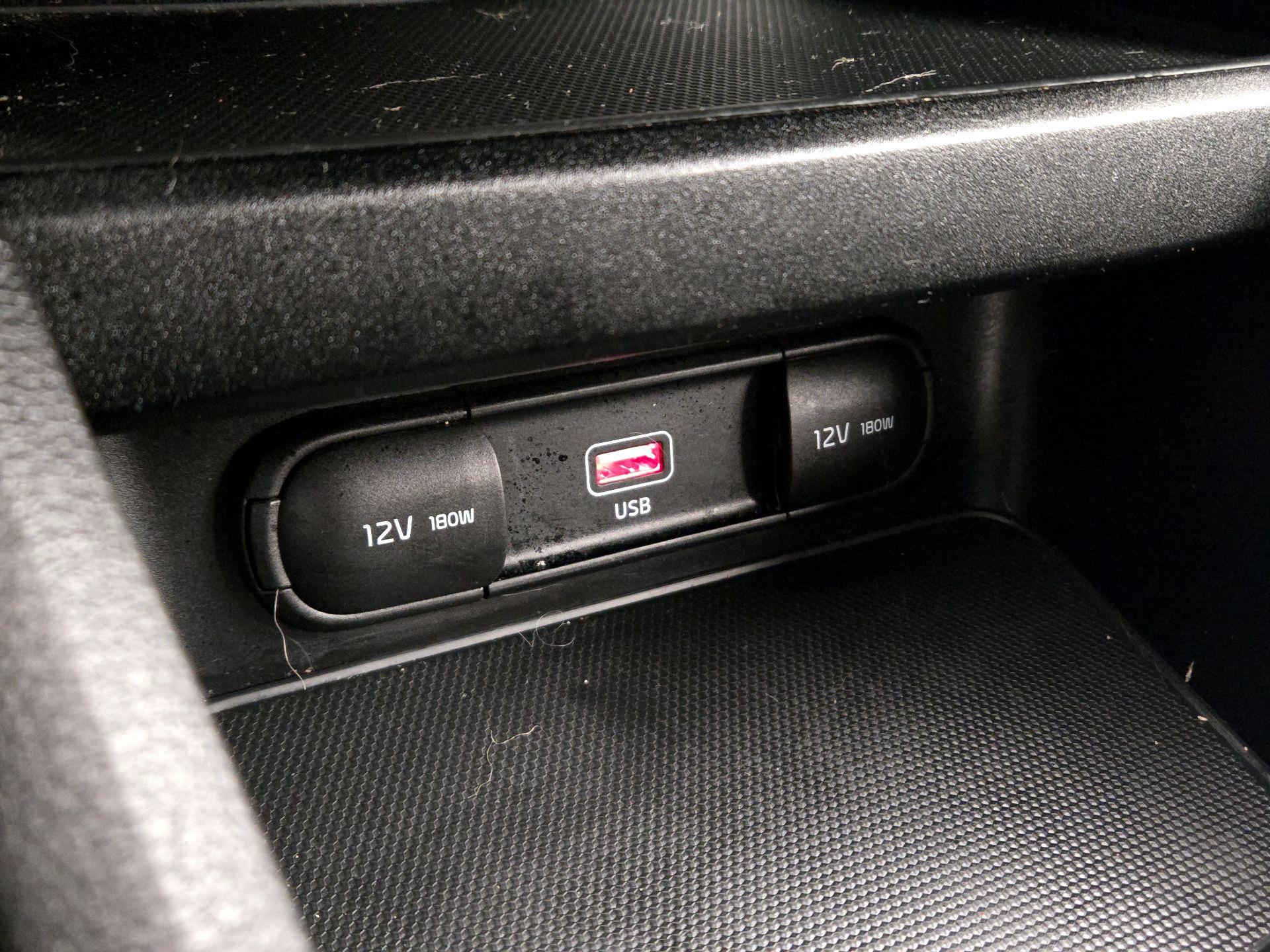 Thumbnail: 2023 Kia Forte - 18