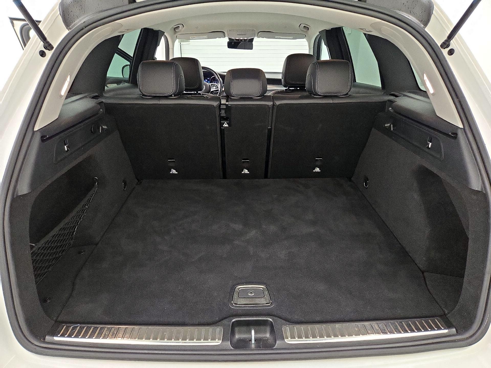 Thumbnail: 2022 Mercedes-Benz GLC - 20