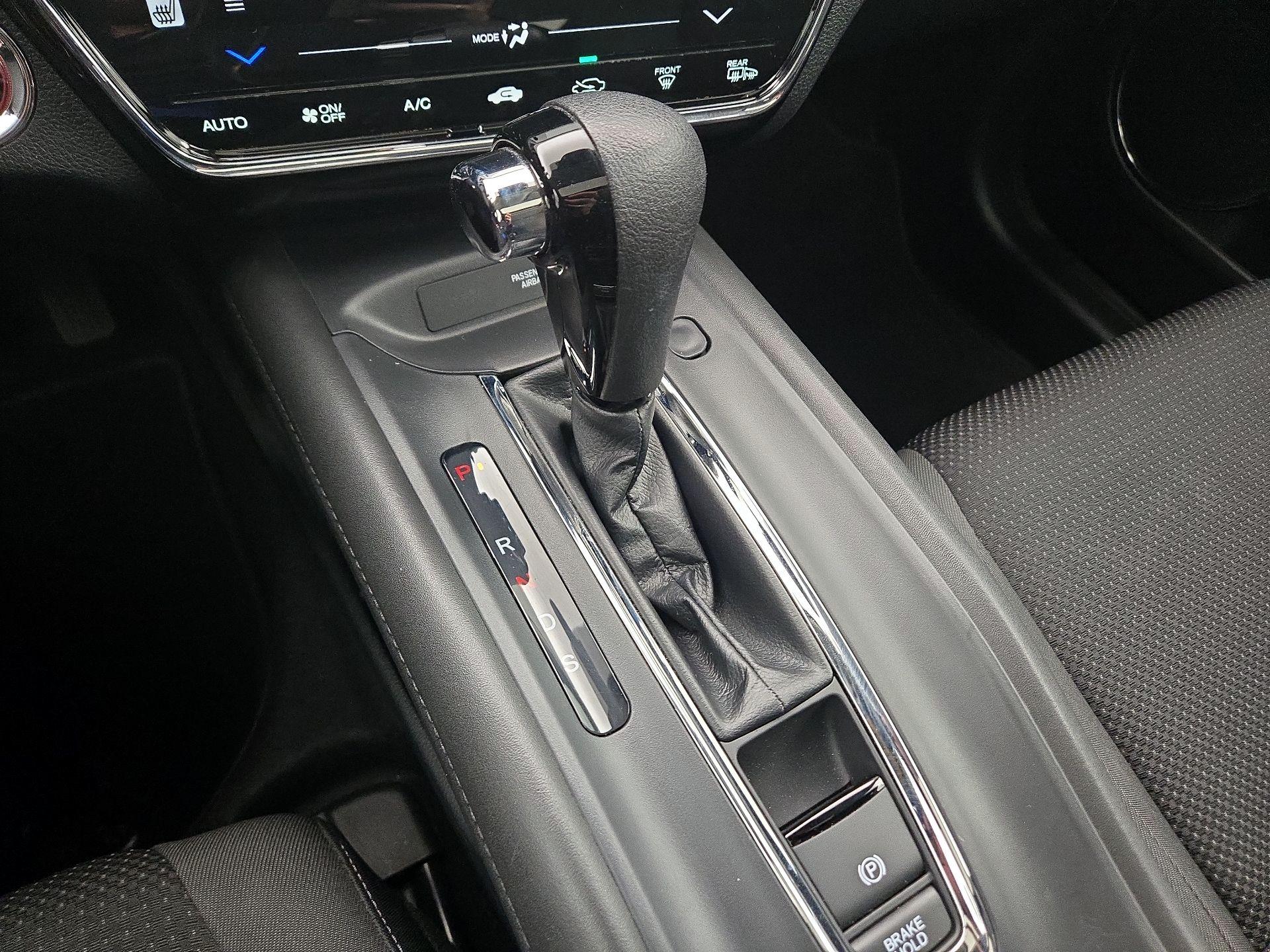 Thumbnail: 2022 Honda HR-V - 17