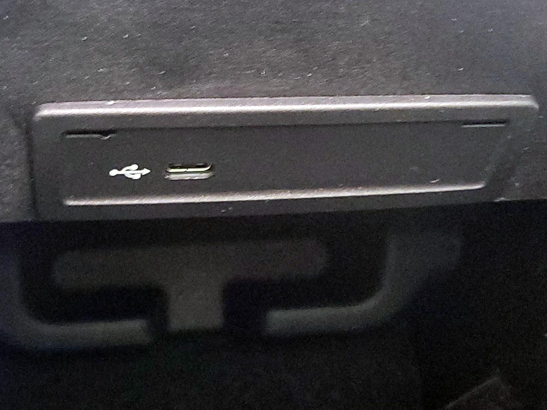 Thumbnail: 2020 Mercedes-Benz GLE - 19