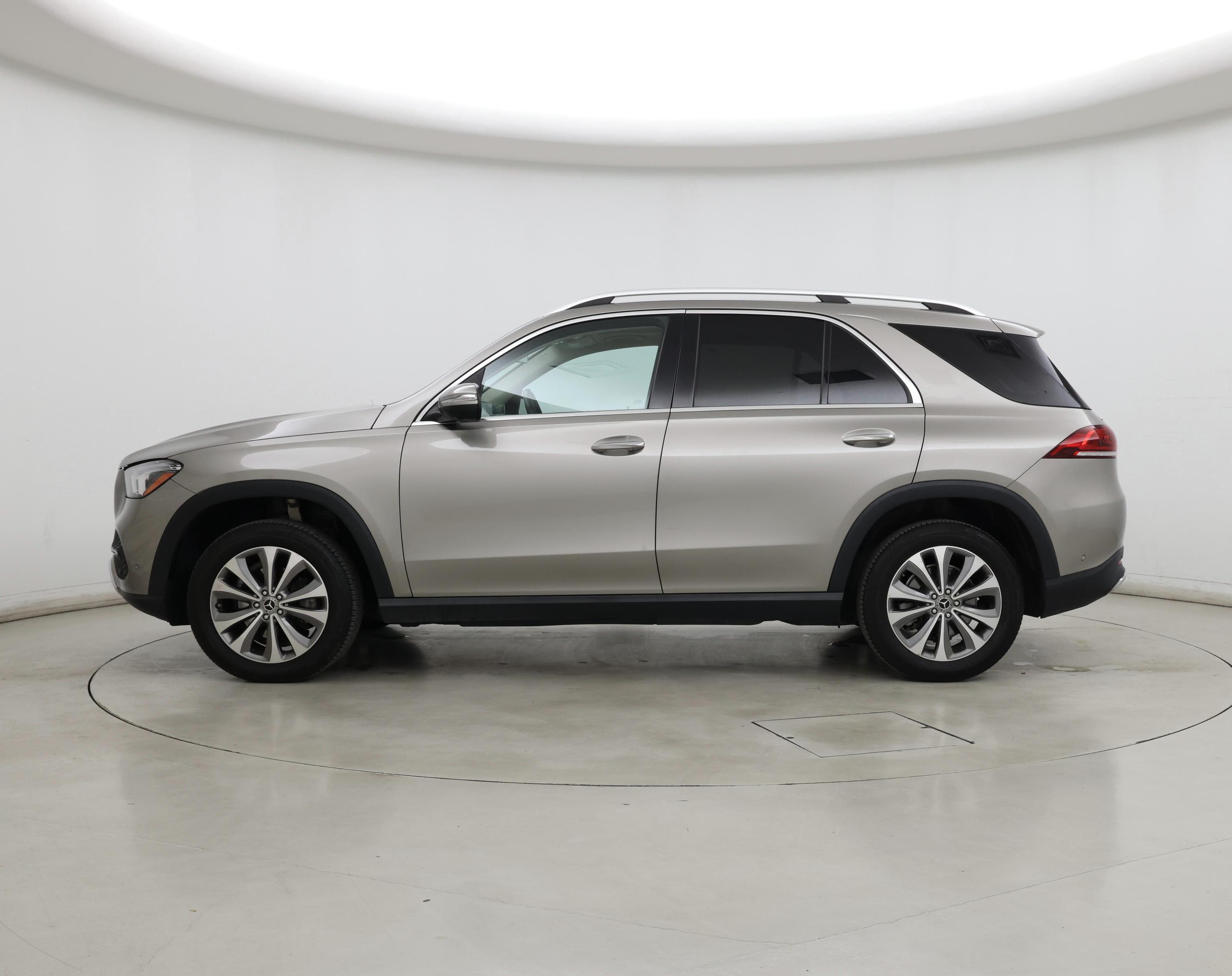 Thumbnail: 2020 Mercedes-Benz GLE - 3