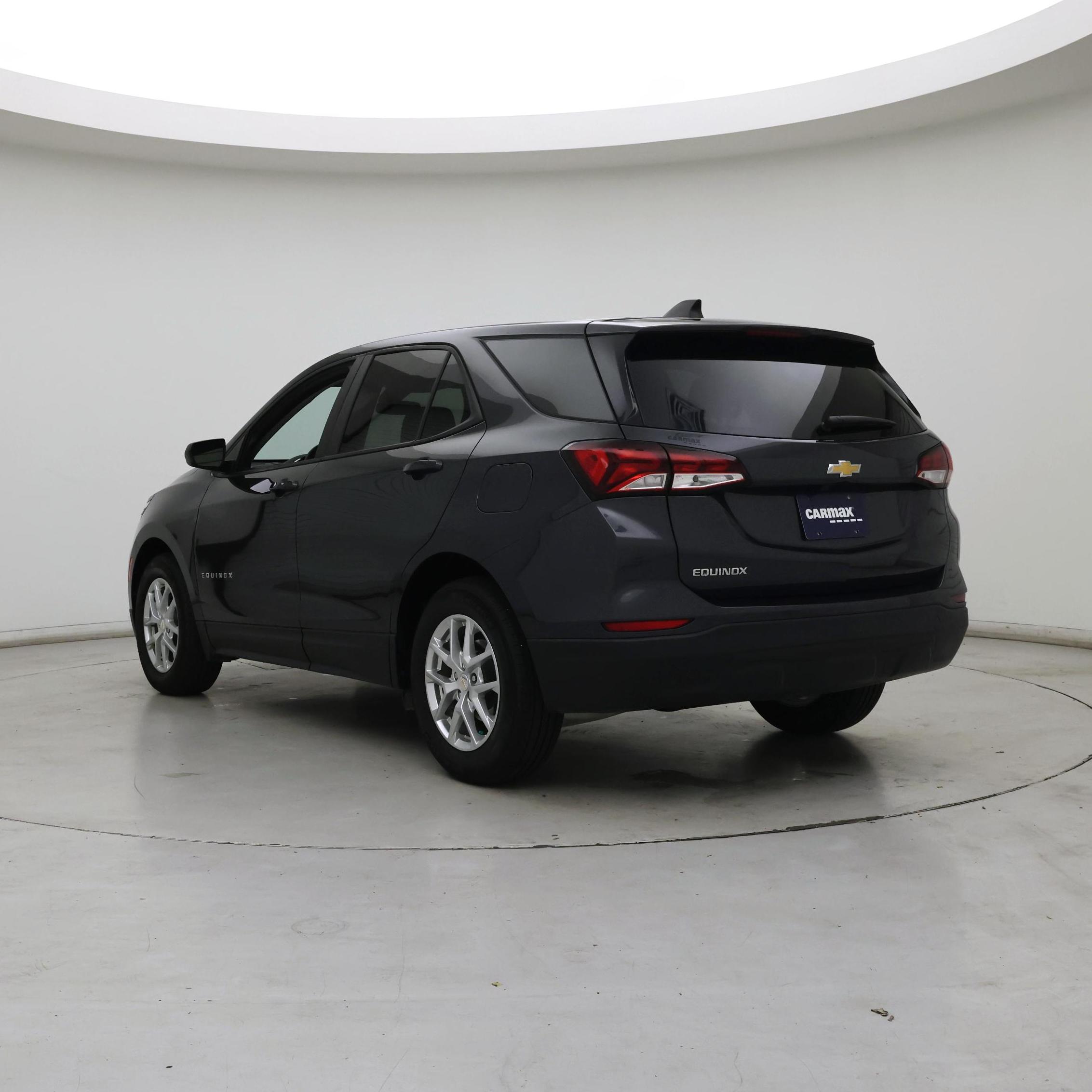 Thumbnail: 2022 Chevrolet Equinox - 2