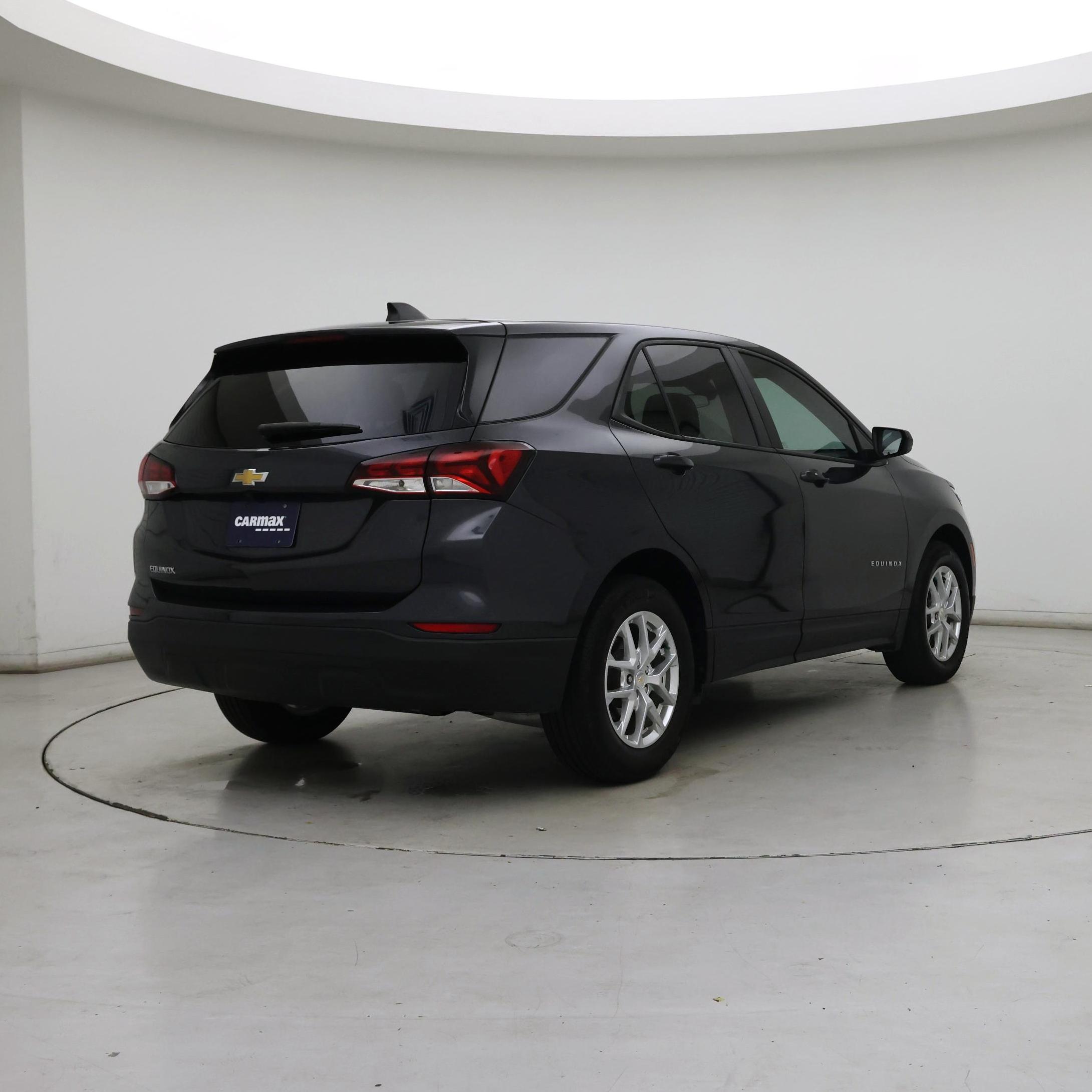 Thumbnail: 2022 Chevrolet Equinox - 8