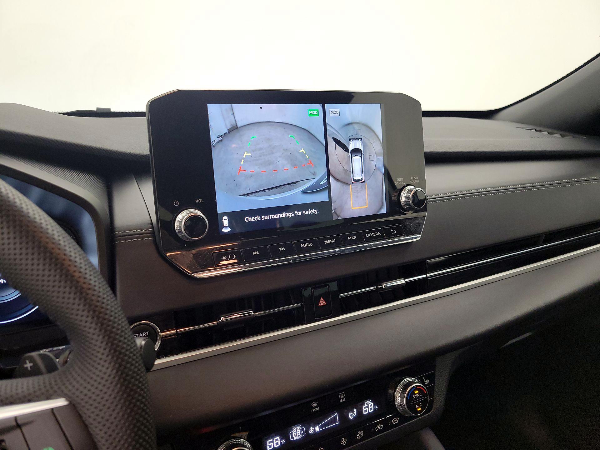 Thumbnail: 2023 Mitsubishi Outlander - 15