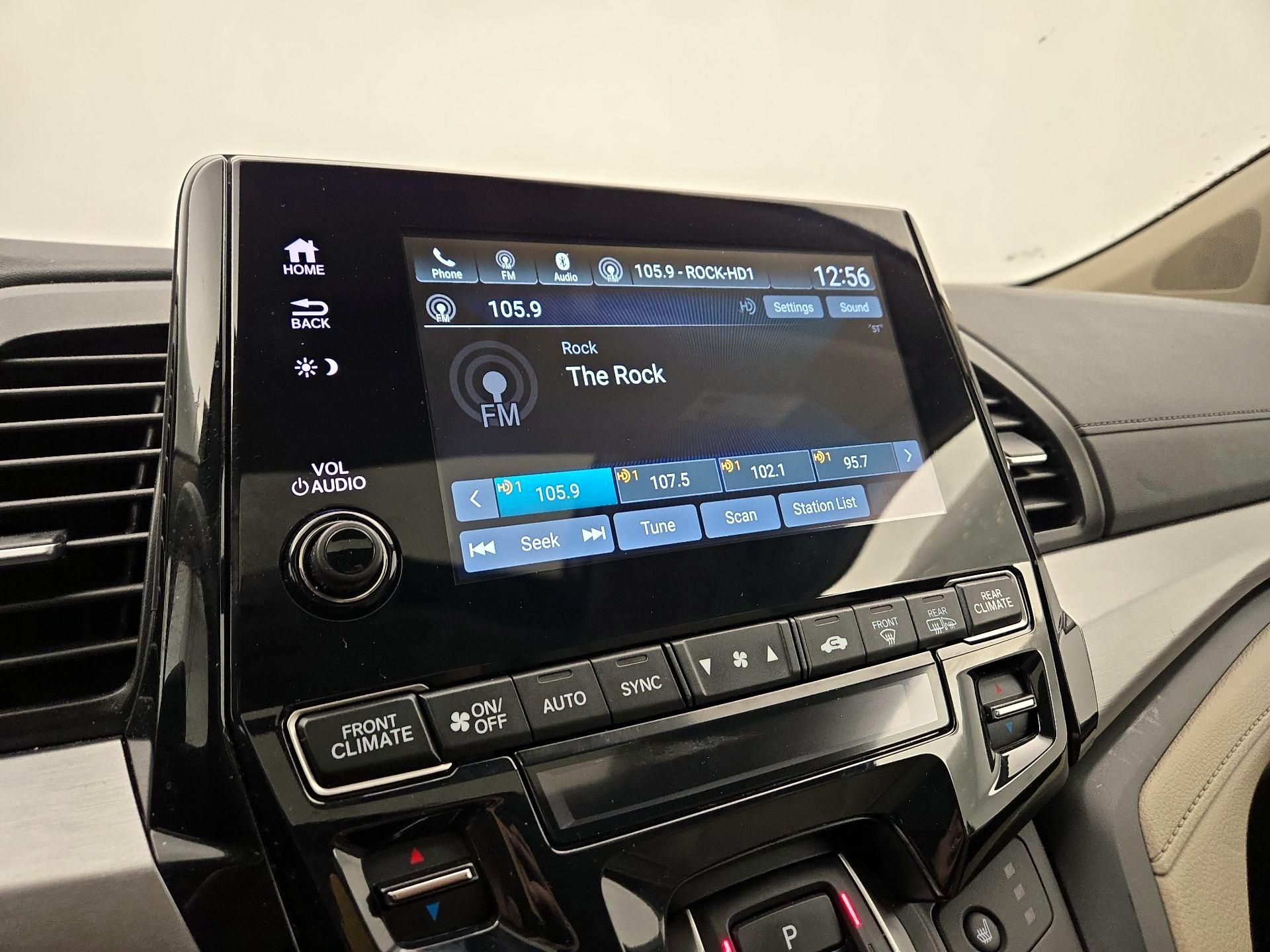 Thumbnail: 2023 Honda Odyssey - 15