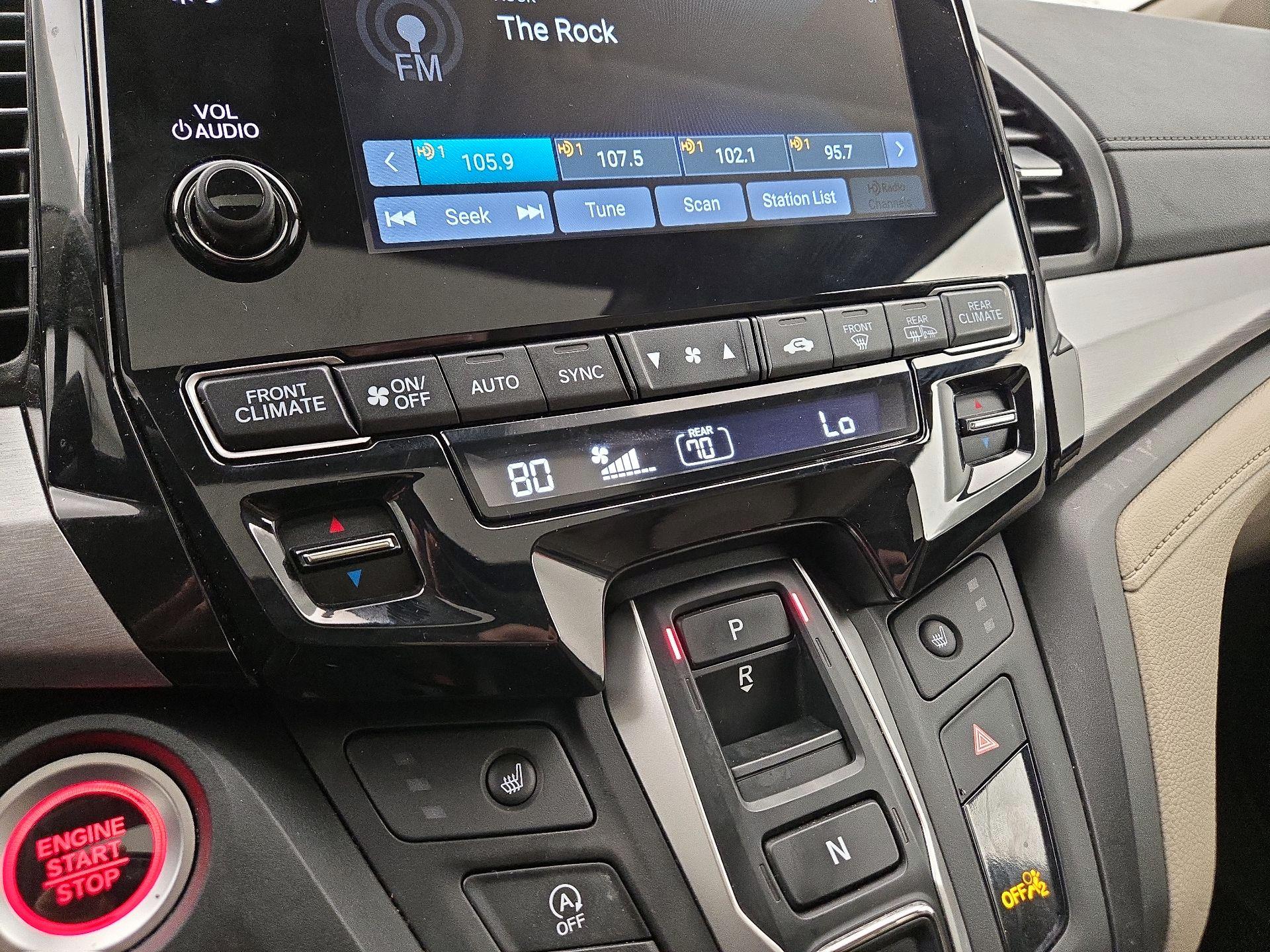 Thumbnail: 2023 Honda Odyssey - 16