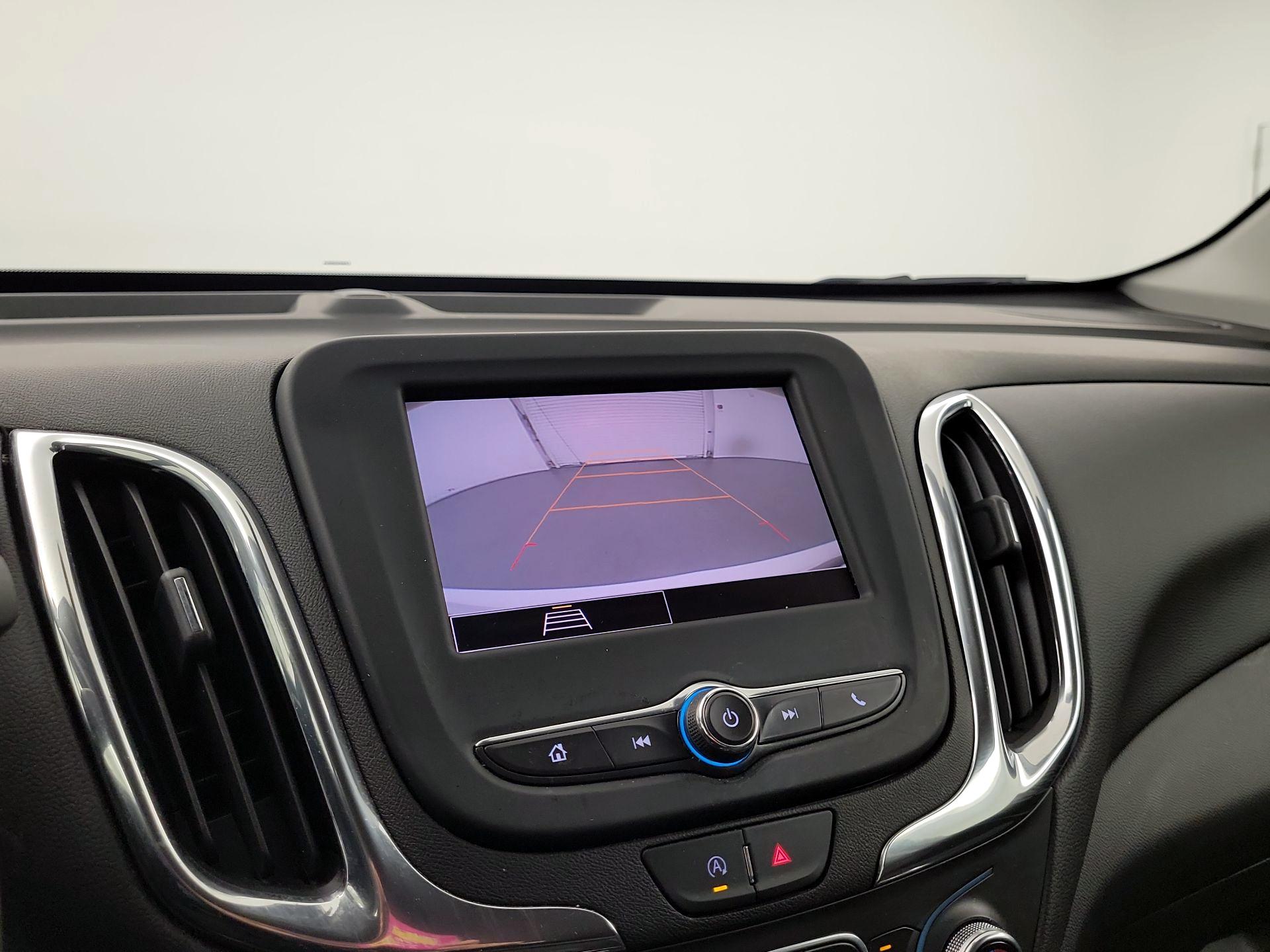 Thumbnail: 2022 Chevrolet Equinox - 12