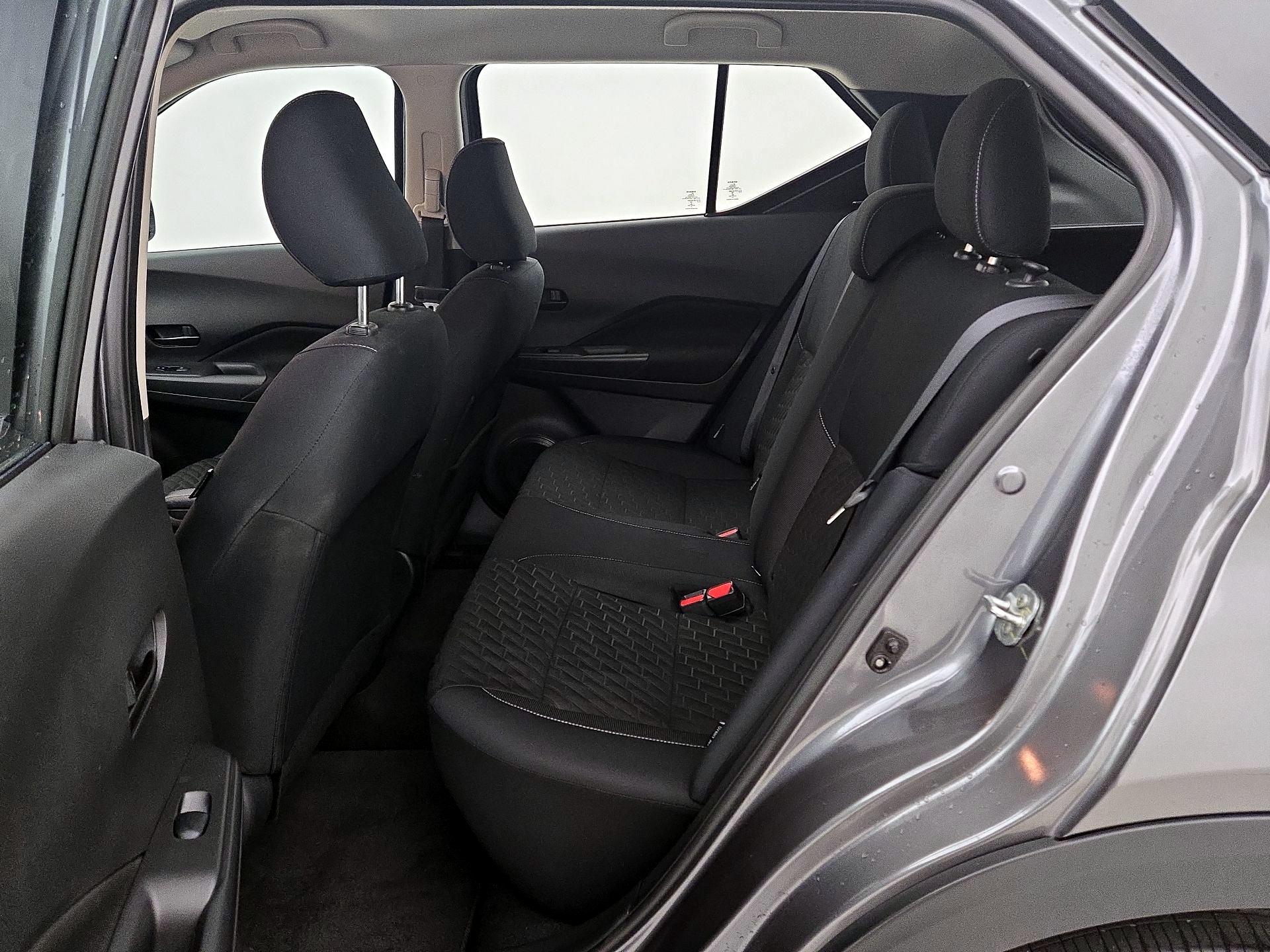 Thumbnail: 2022 Nissan Kicks - 18