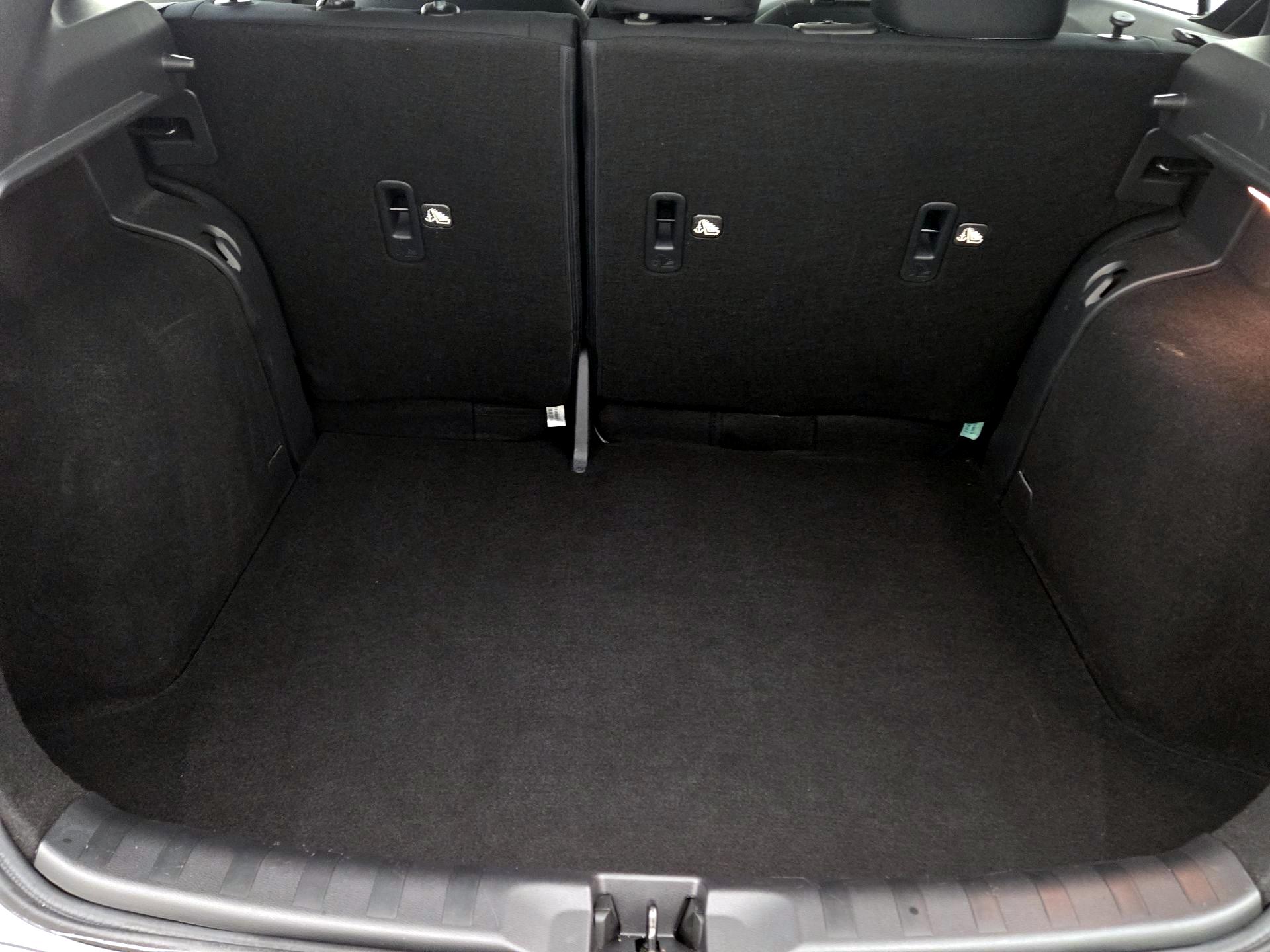 Thumbnail: 2022 Nissan Kicks - 19