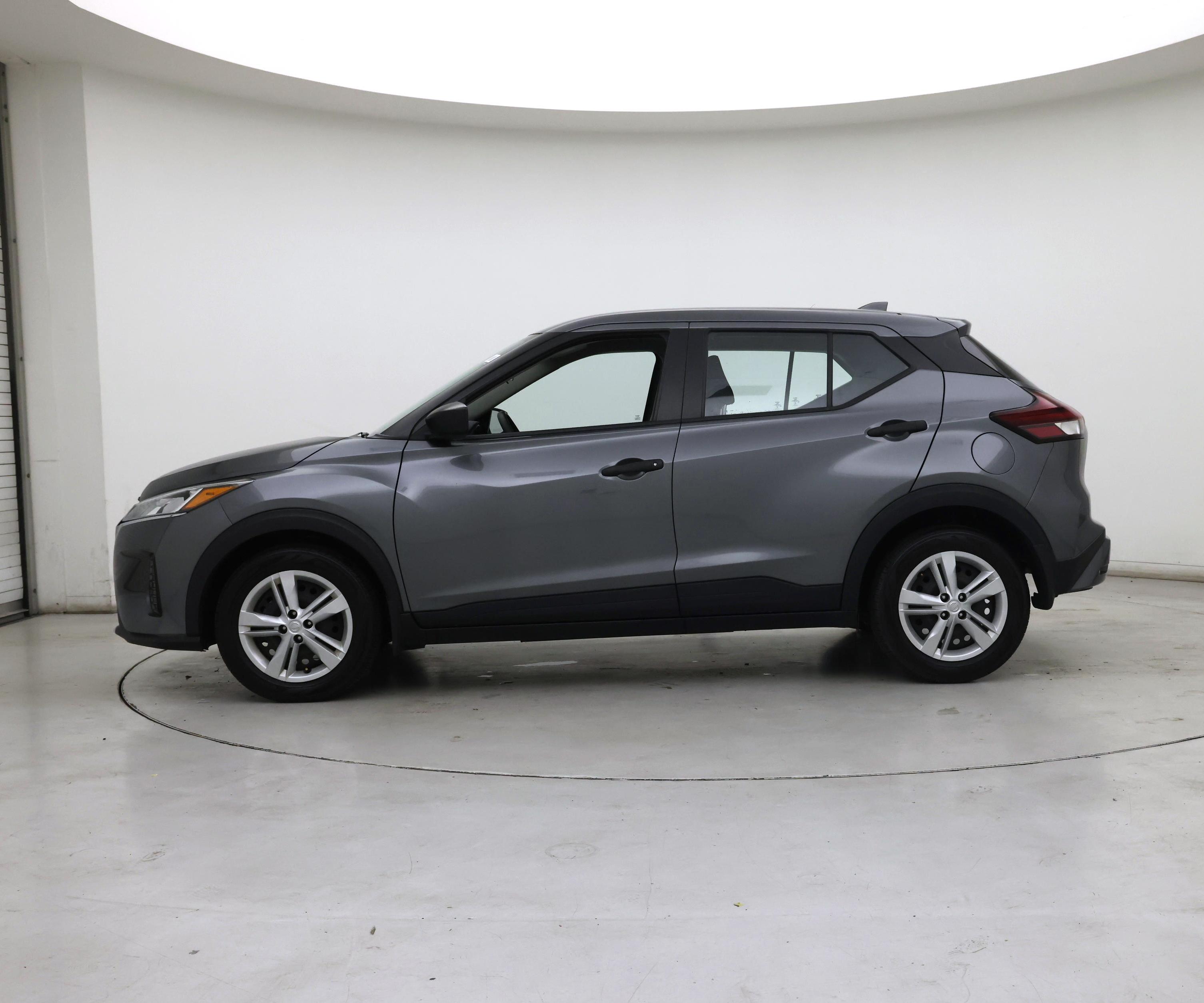 Thumbnail: 2022 Nissan Kicks - 3