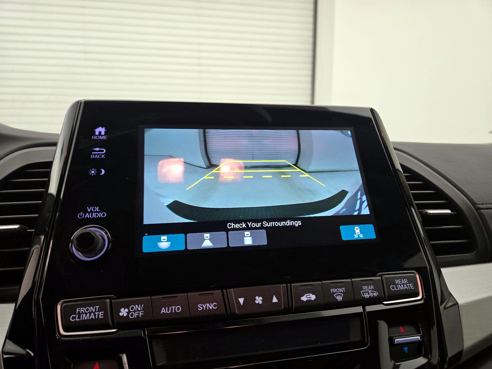 Thumbnail: 2022 Honda Odyssey - 14