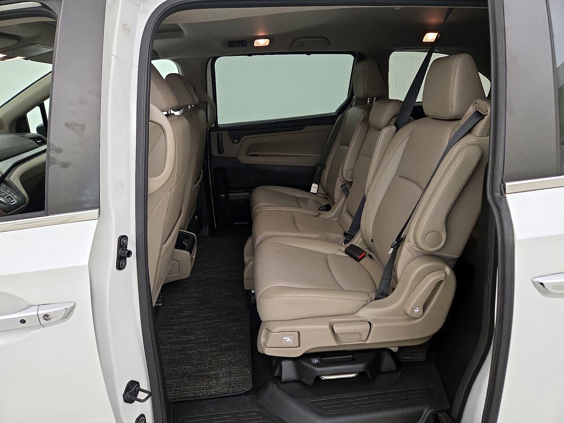 Thumbnail: 2022 Honda Odyssey - 18