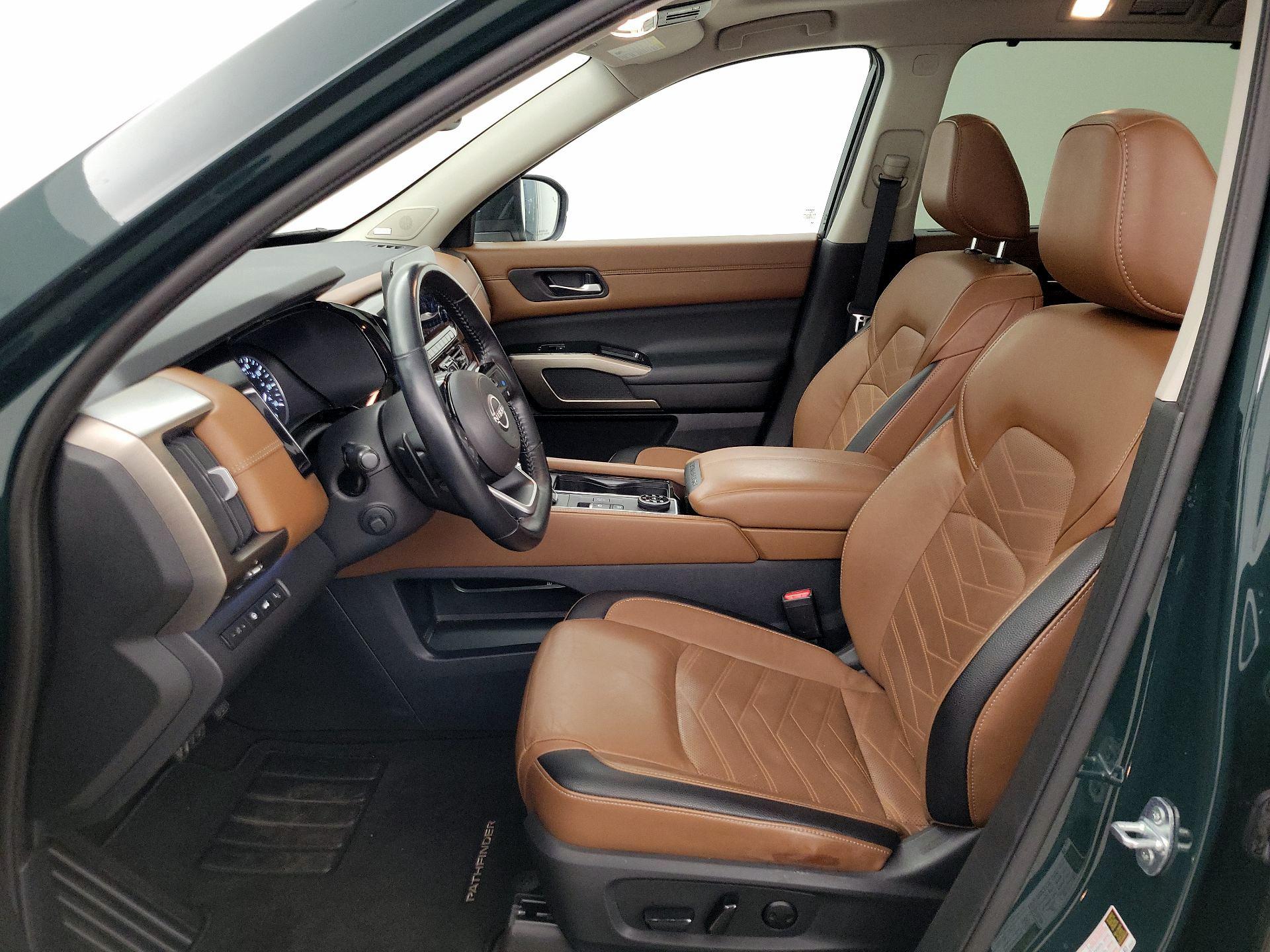 Thumbnail: 2022 Nissan Pathfinder - 11