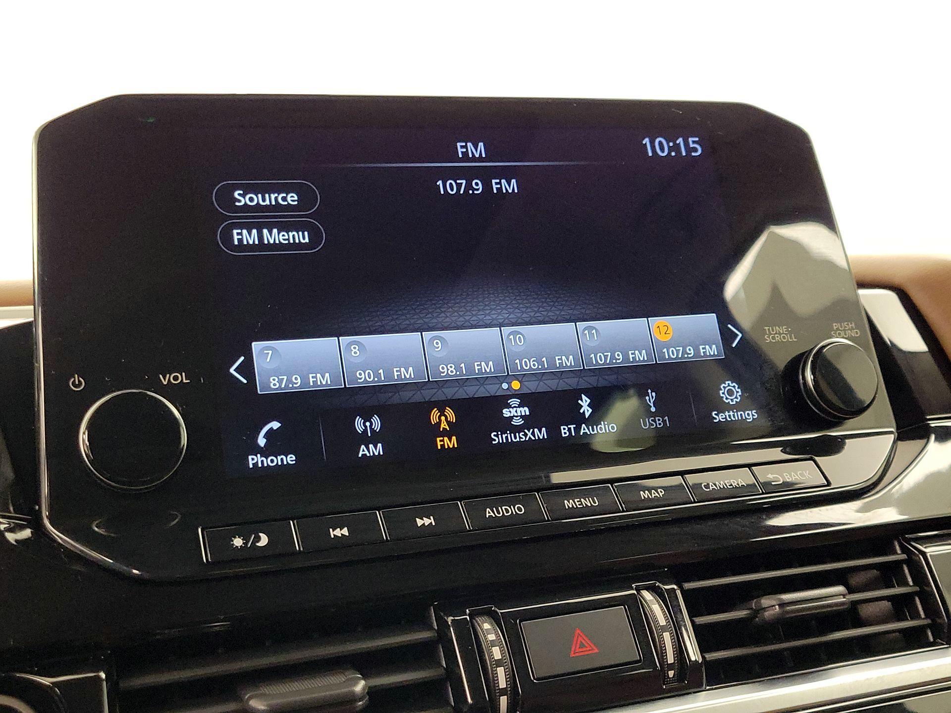 Thumbnail: 2022 Nissan Pathfinder - 16