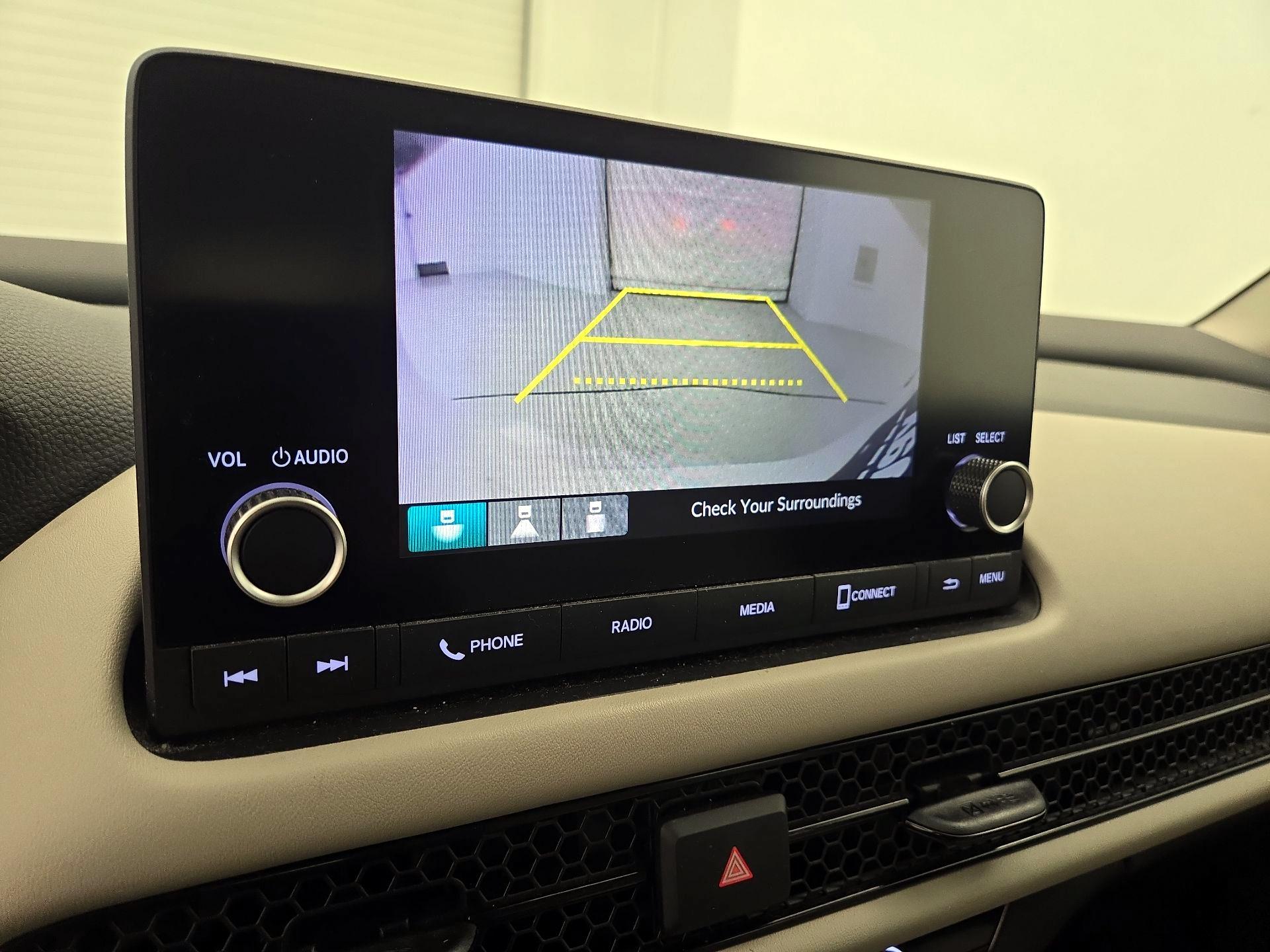 Thumbnail: 2023 Honda HR-V - 14