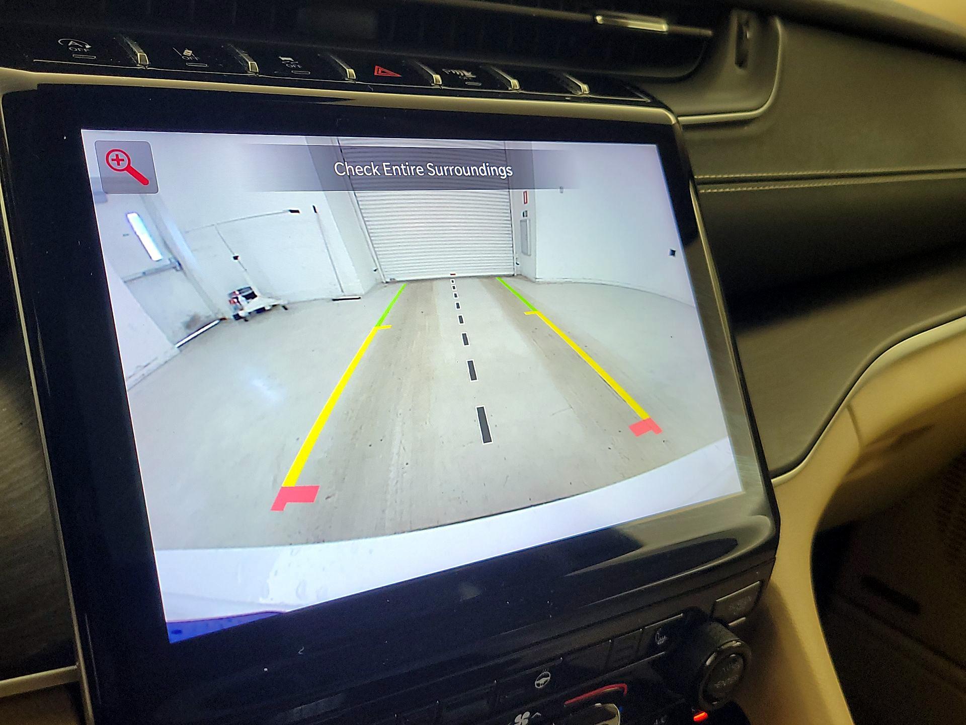 Thumbnail: 2022 Jeep Grand Cherokee L - 15