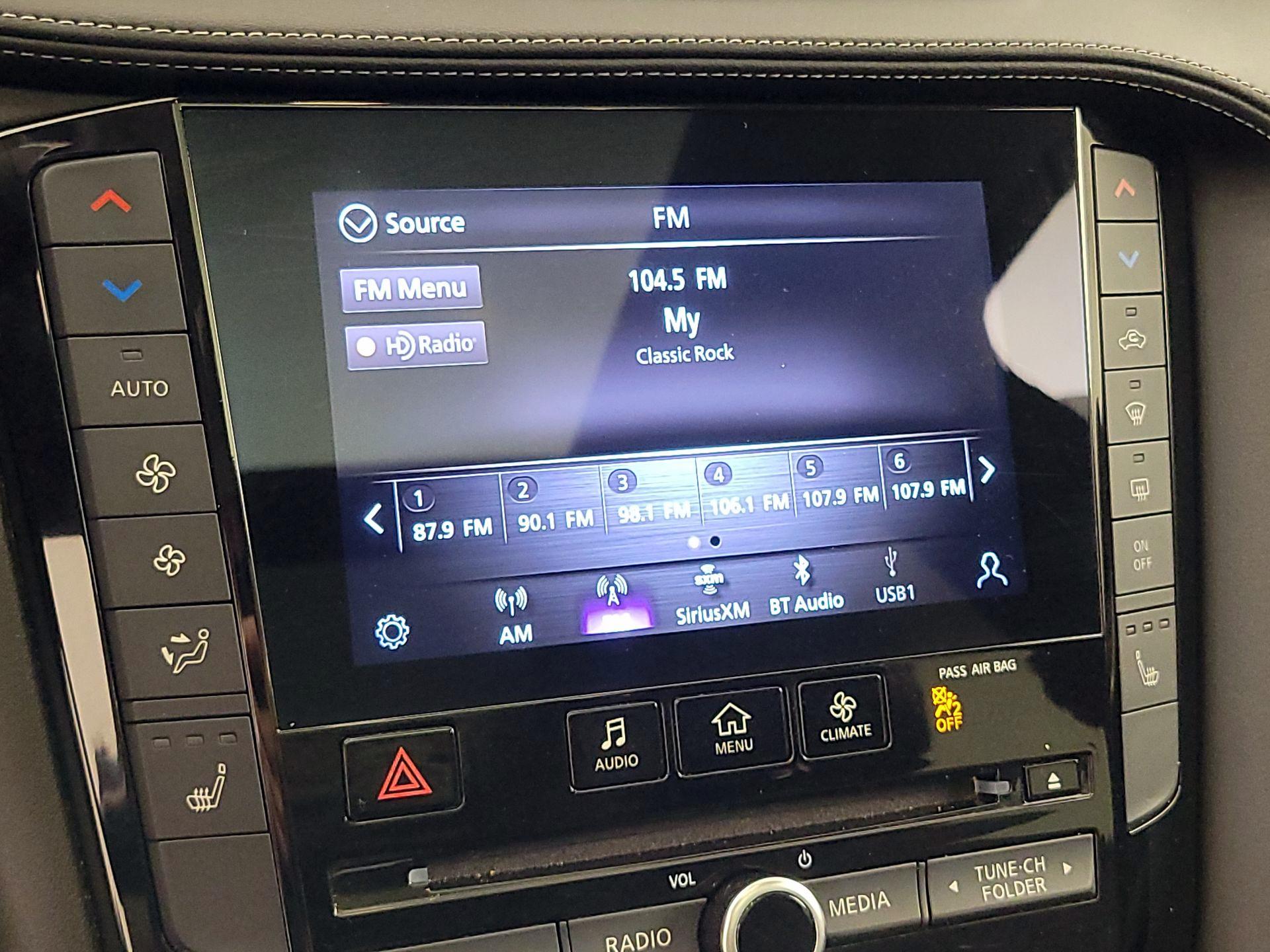 Thumbnail: 2022 INFINITI QX50 - 15