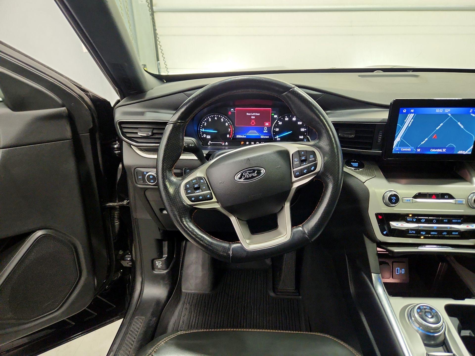 Thumbnail: 2022 Ford Explorer - 10