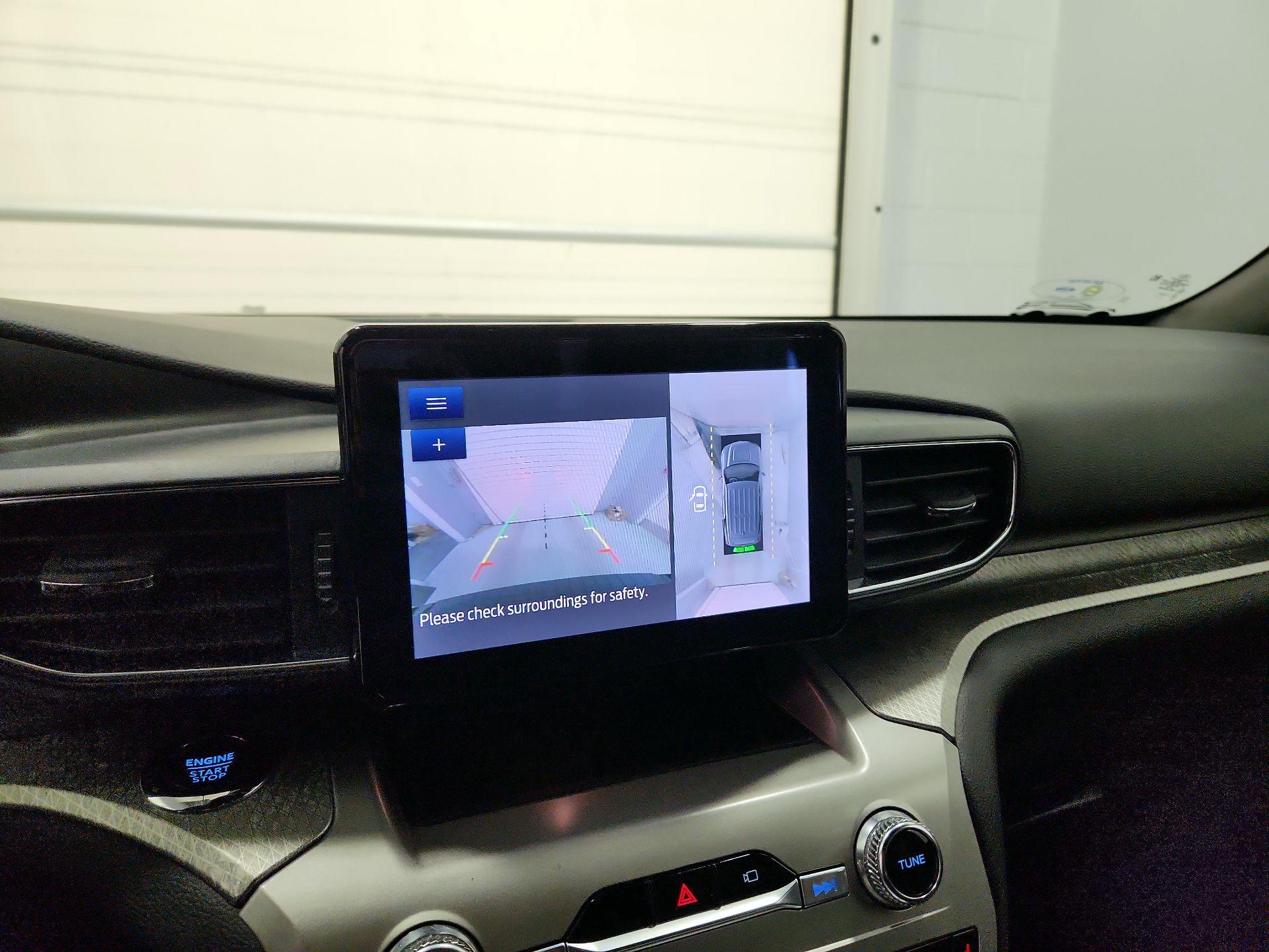 Thumbnail: 2022 Ford Explorer - 15