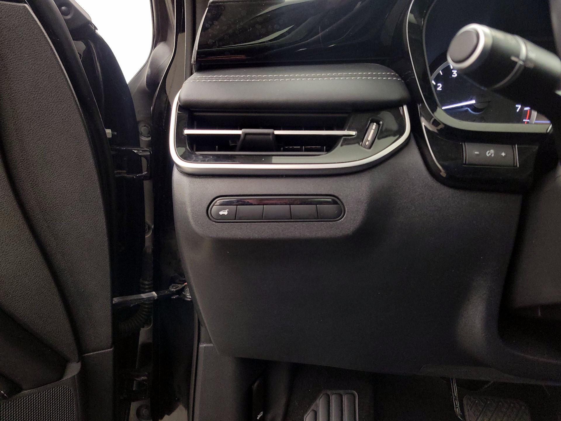 Thumbnail: 2023 INFINITI QX60 - 13