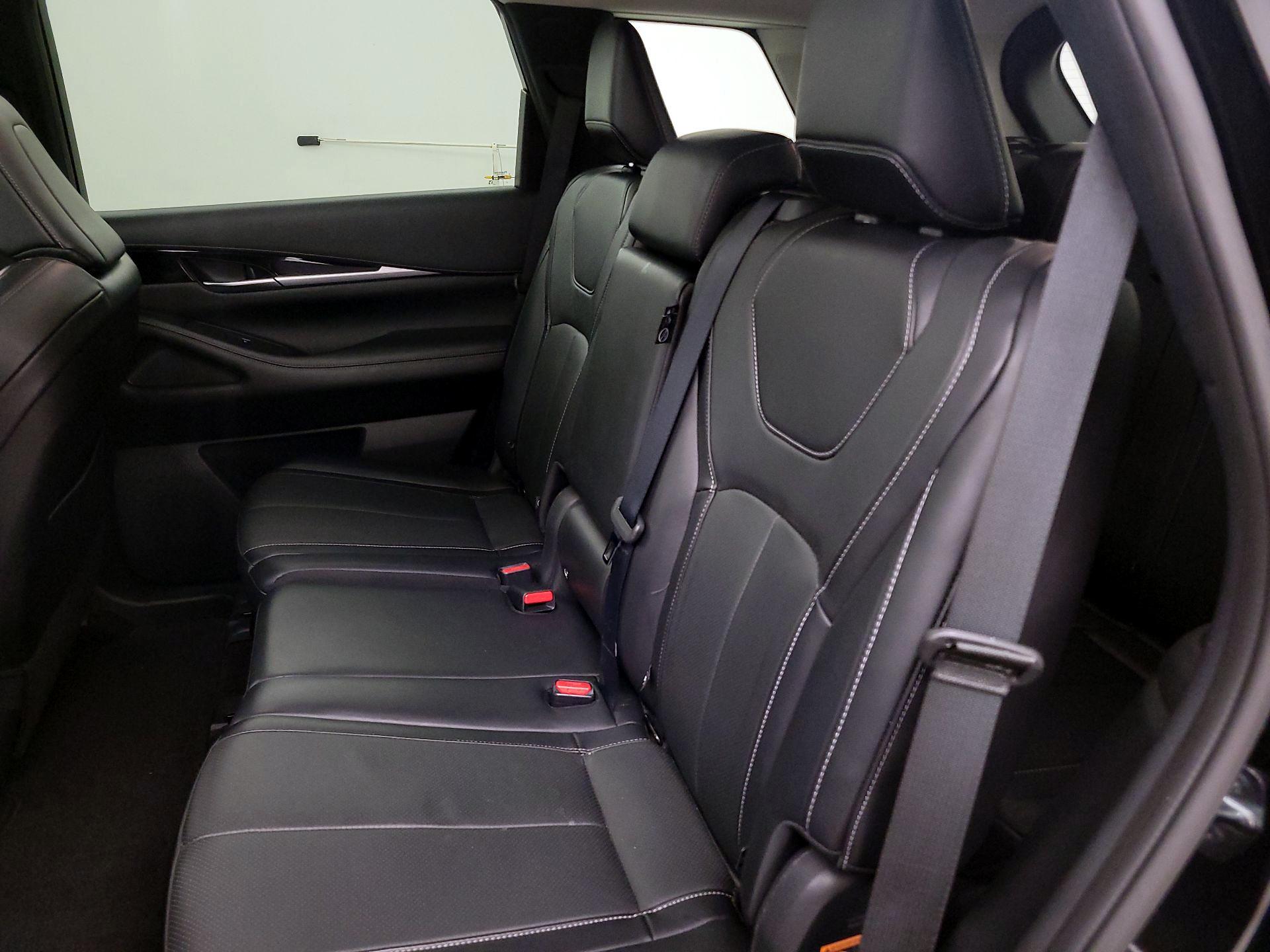 Thumbnail: 2023 INFINITI QX60 - 20