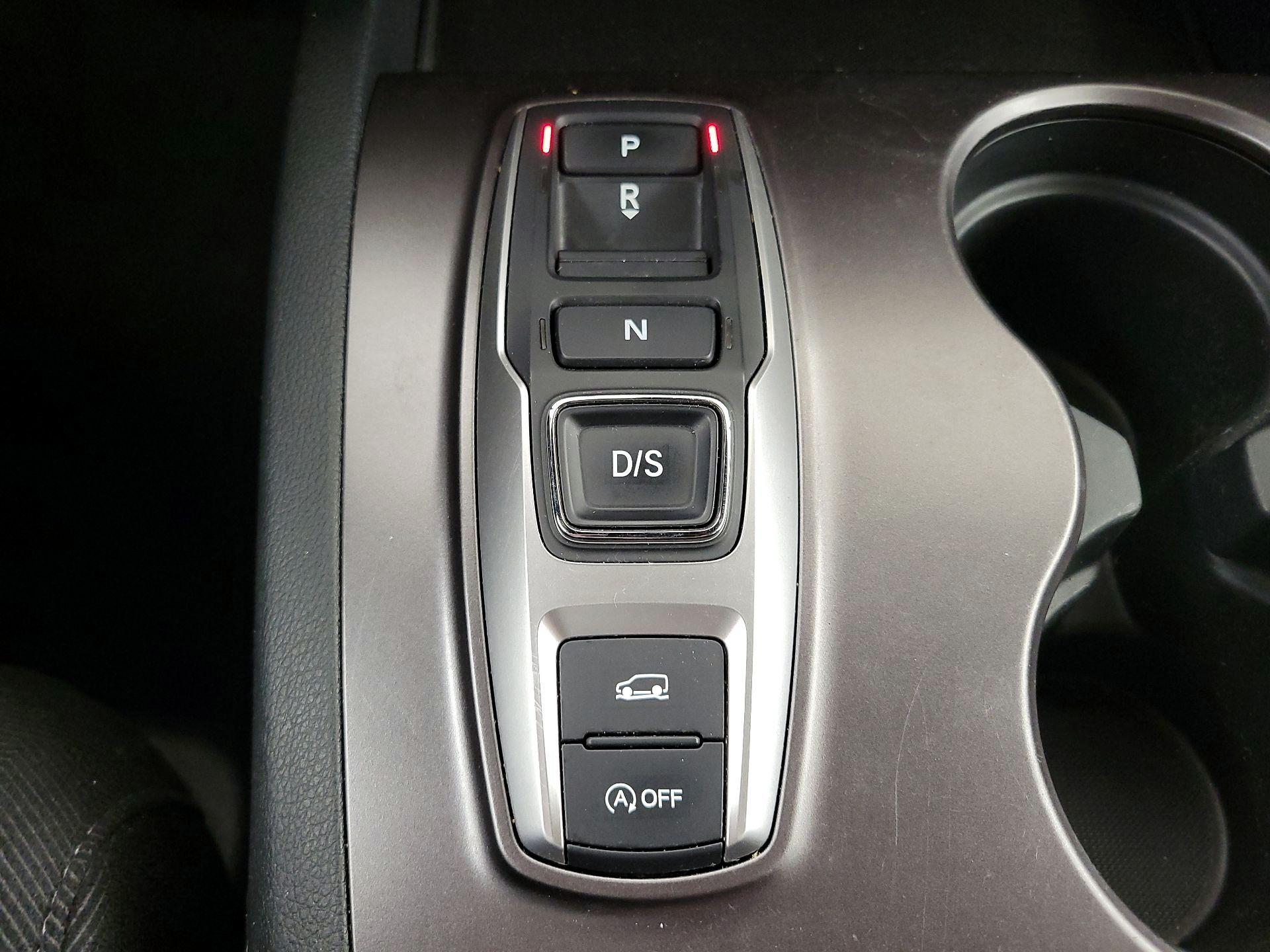 Thumbnail: 2022 Honda Pilot - 17