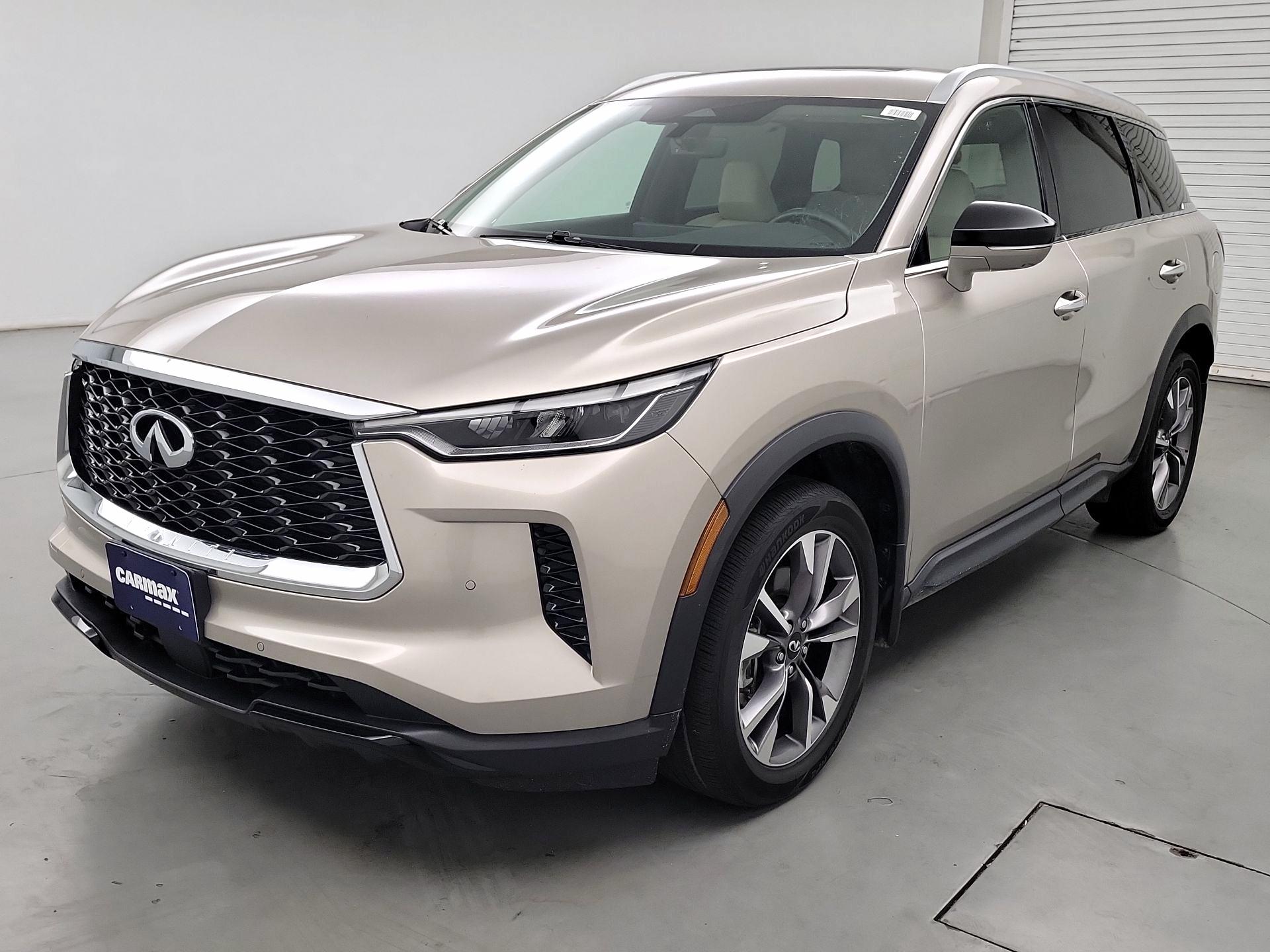 Thumbnail: 2023 INFINITI QX60 - 3