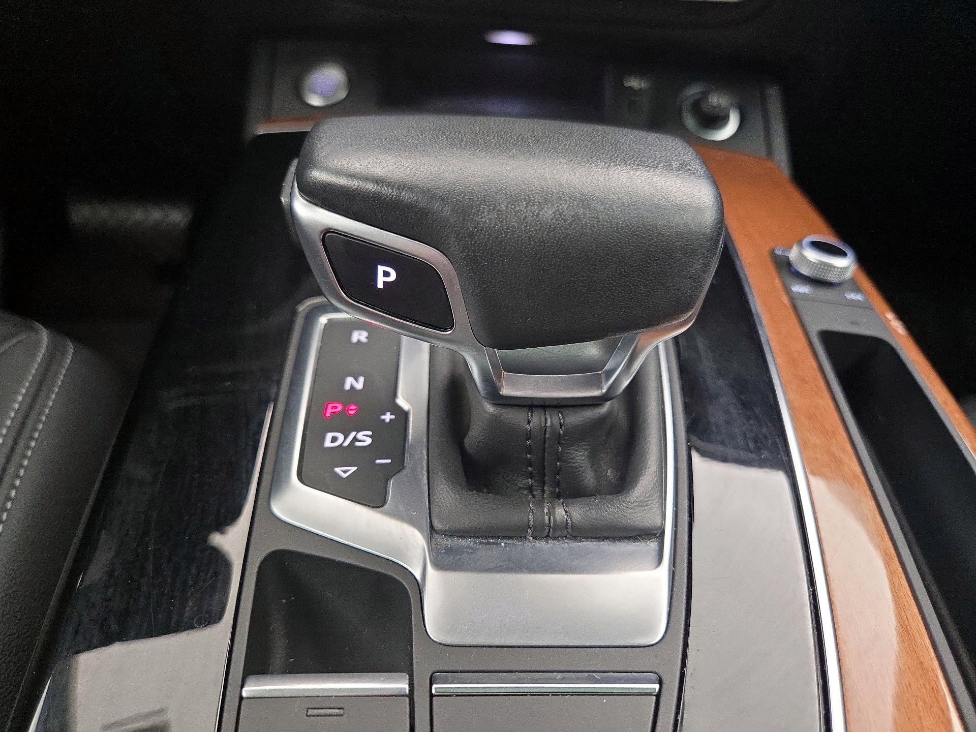 Thumbnail: 2021 Audi Q5 - 17