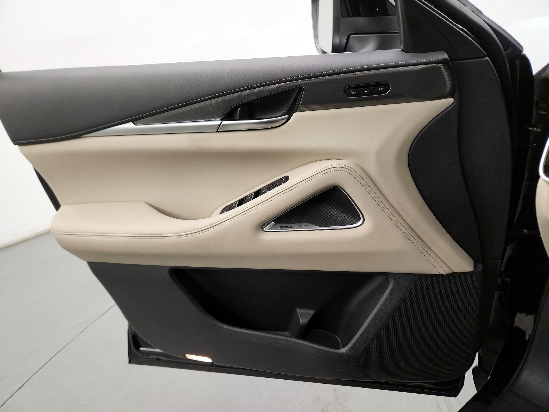 Thumbnail: 2023 INFINITI QX60 - 10