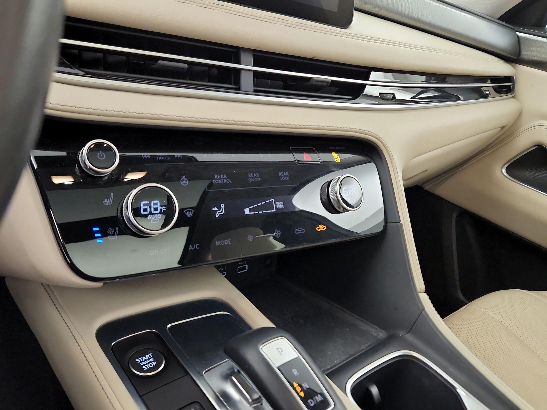 Thumbnail: 2023 INFINITI QX60 - 15