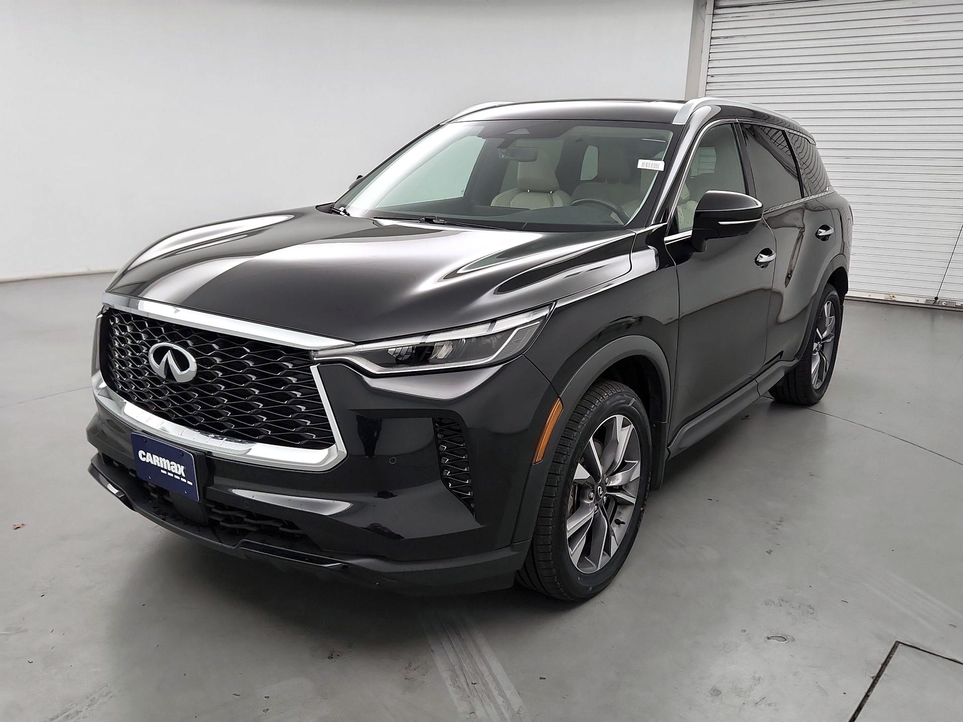 Thumbnail: 2023 INFINITI QX60 - 3