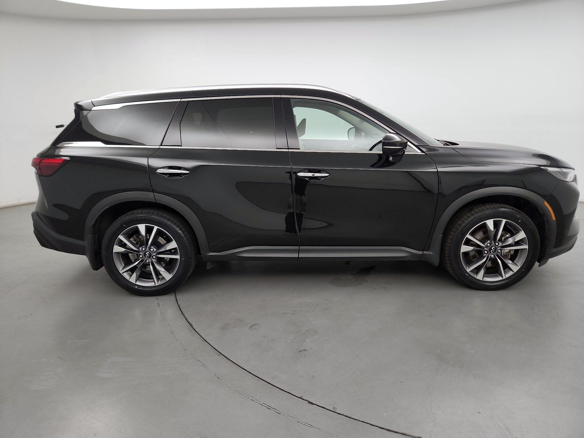 Thumbnail: 2023 INFINITI QX60 - 4