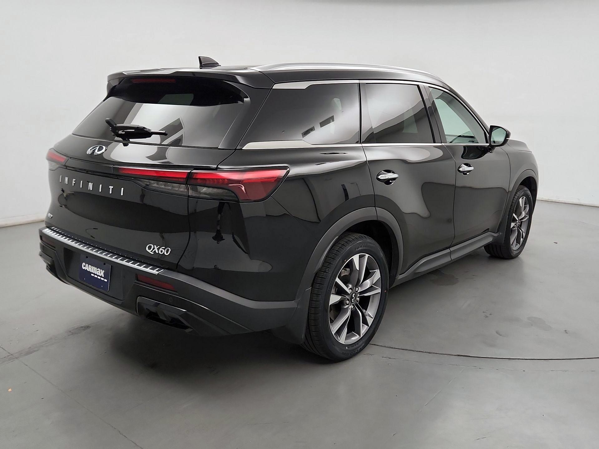 Thumbnail: 2023 INFINITI QX60 - 5