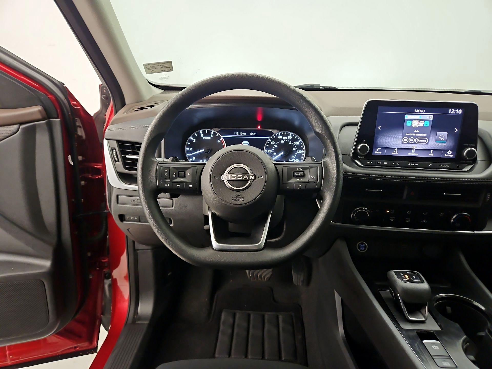 Thumbnail: 2023 Nissan Rogue - 10