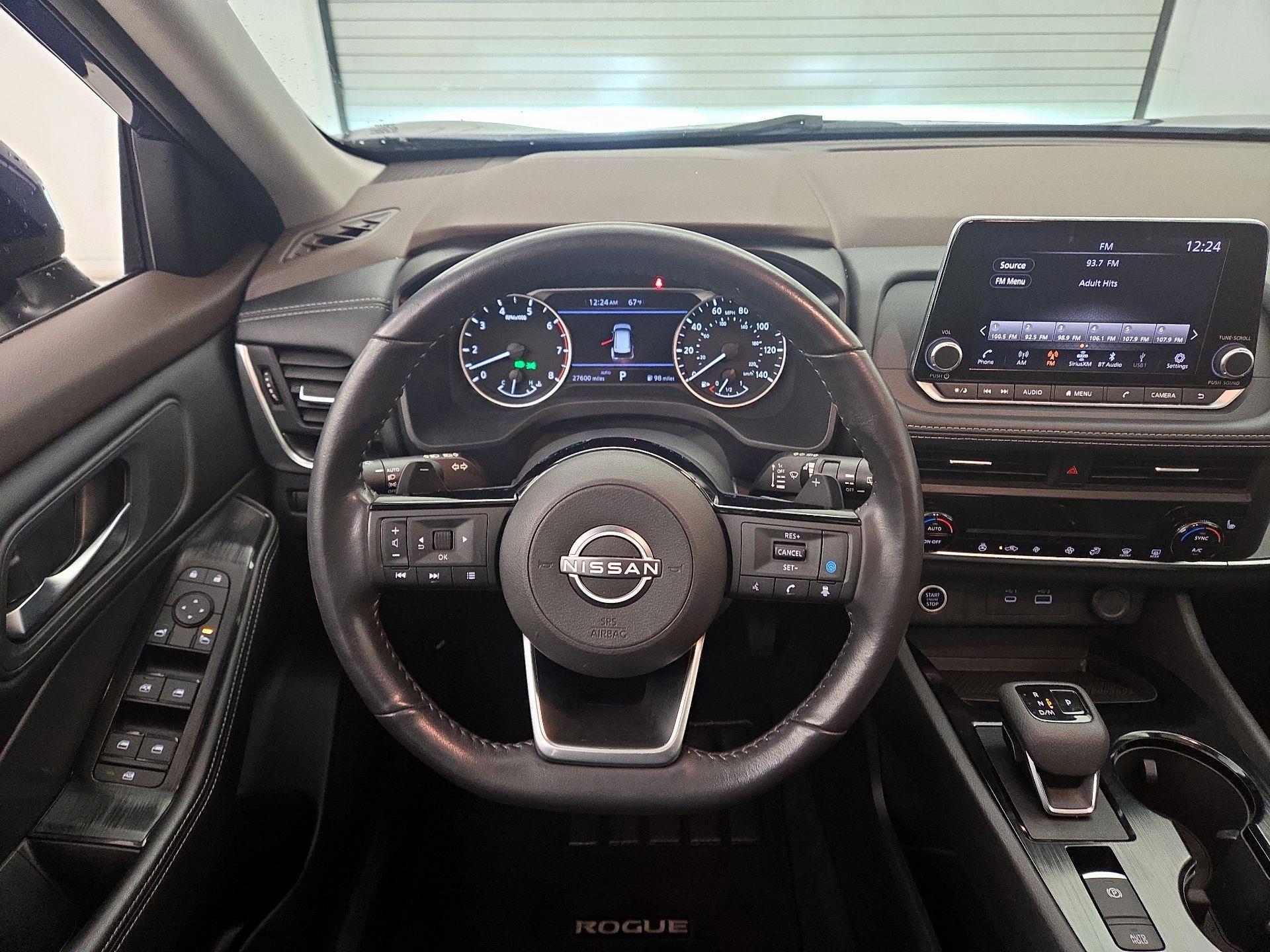 Thumbnail: 2023 Nissan Rogue - 10