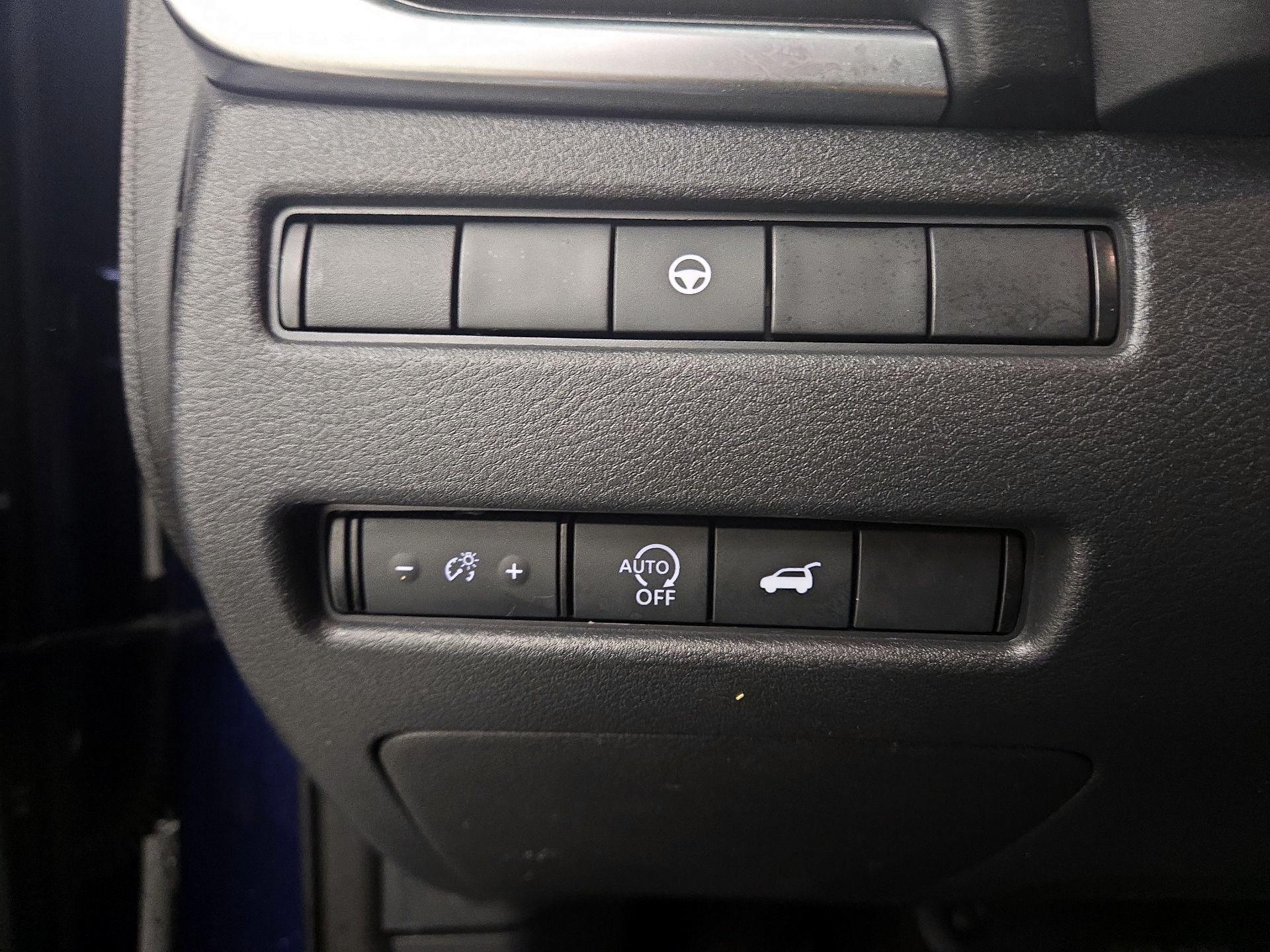 Thumbnail: 2023 Nissan Rogue - 13