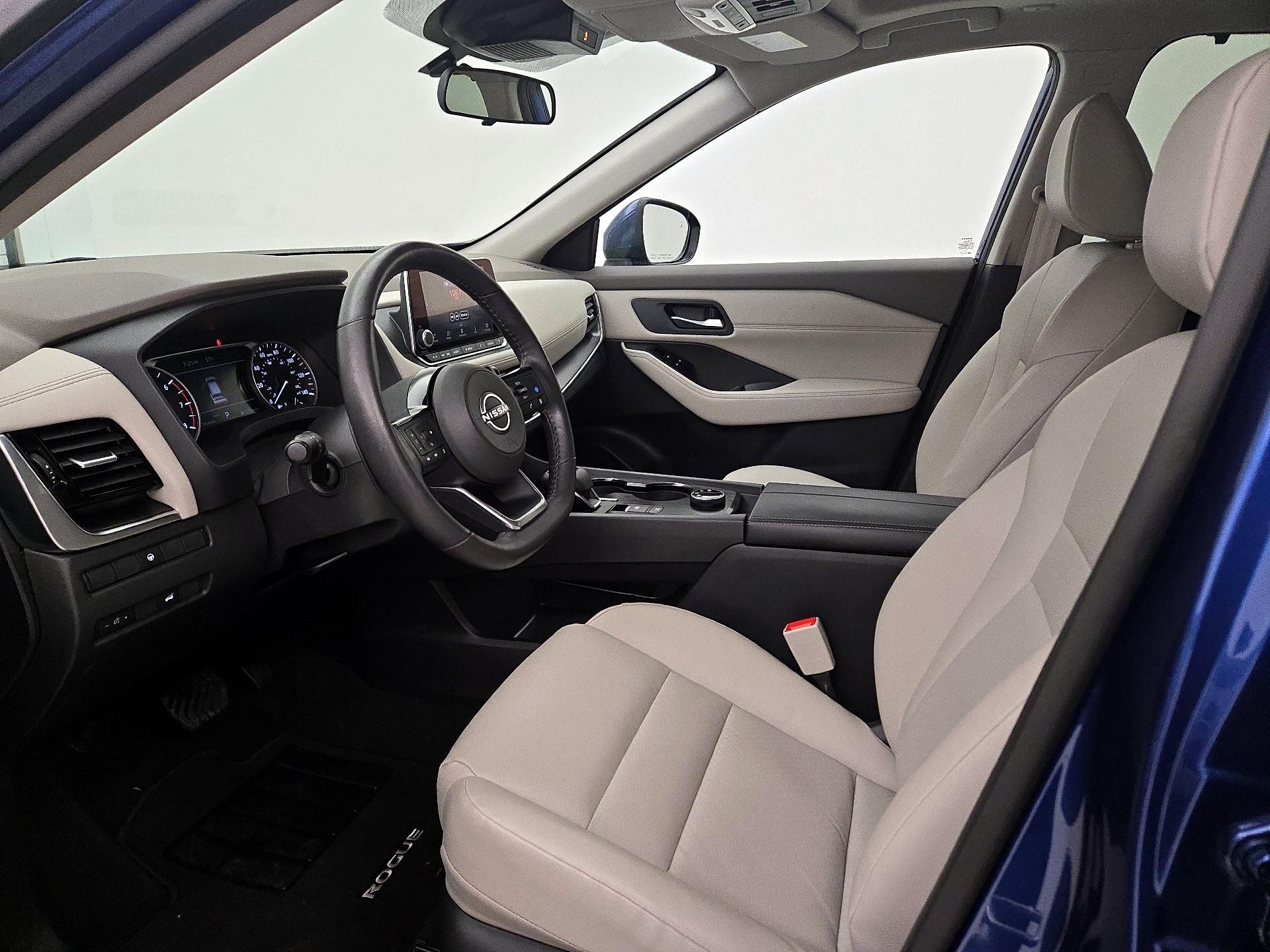 Thumbnail: 2023 Nissan Rogue - 11