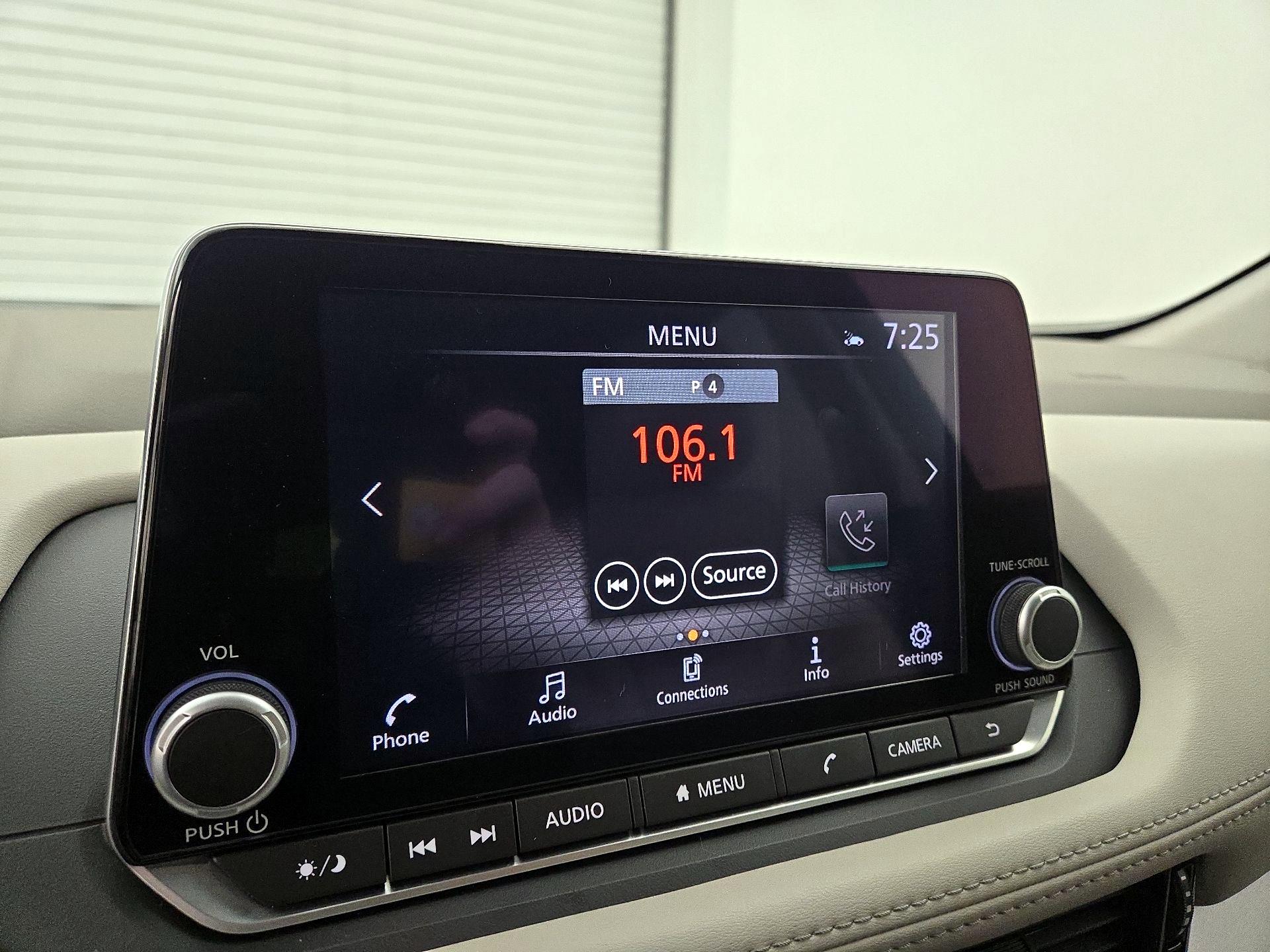 Thumbnail: 2023 Nissan Rogue - 15