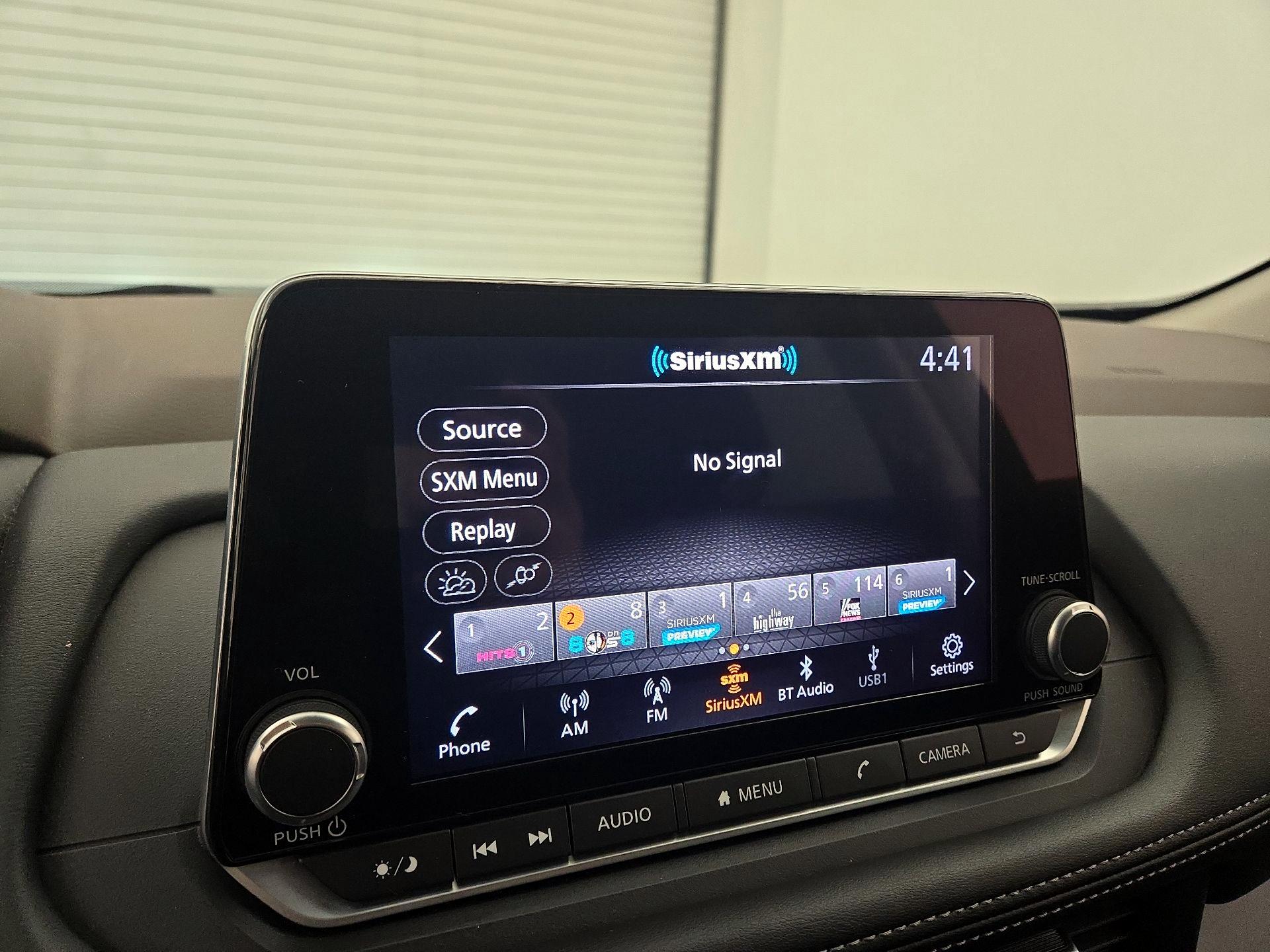 Thumbnail: 2023 Nissan Rogue - 15