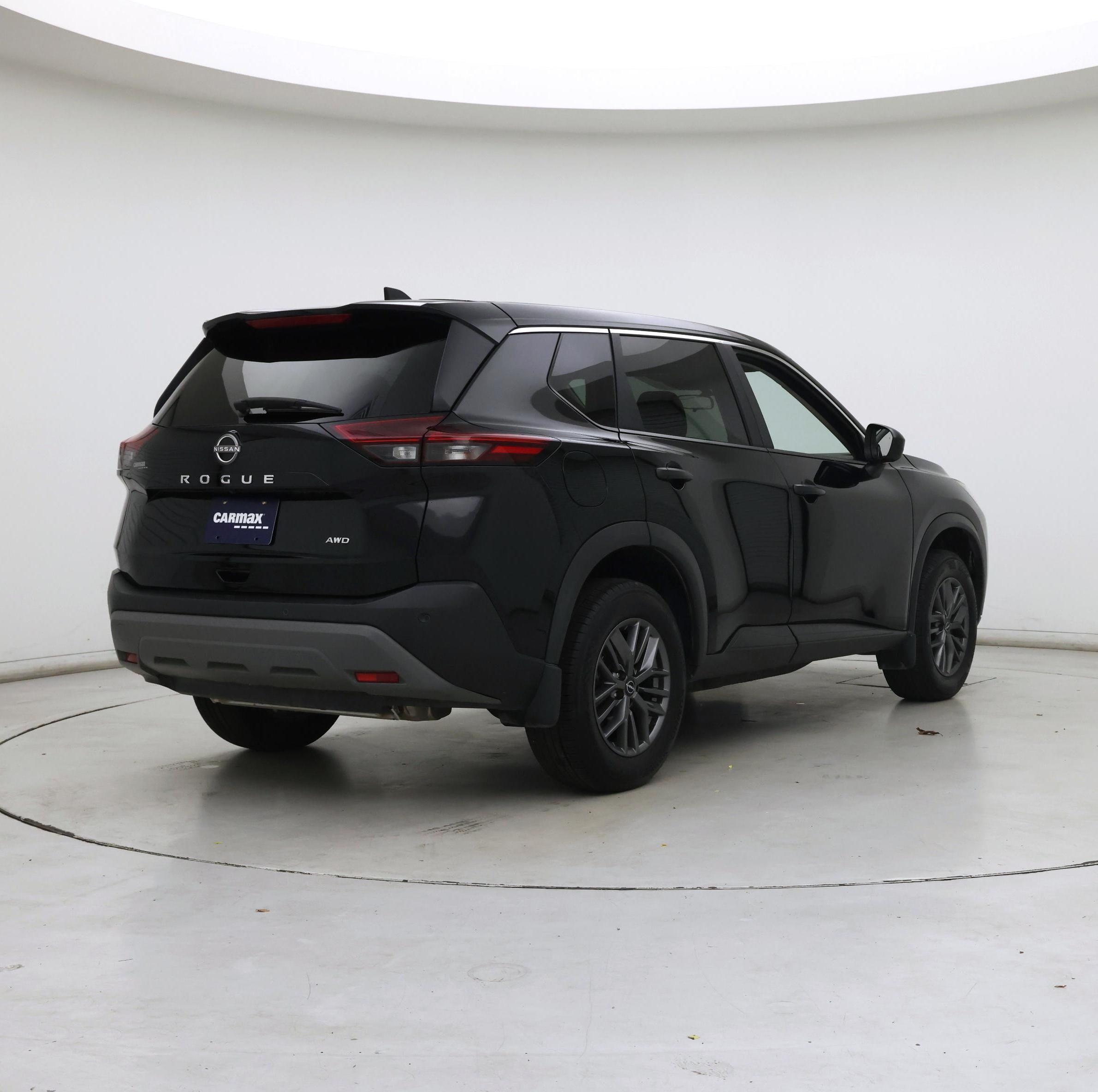 Thumbnail: 2023 Nissan Rogue - 8