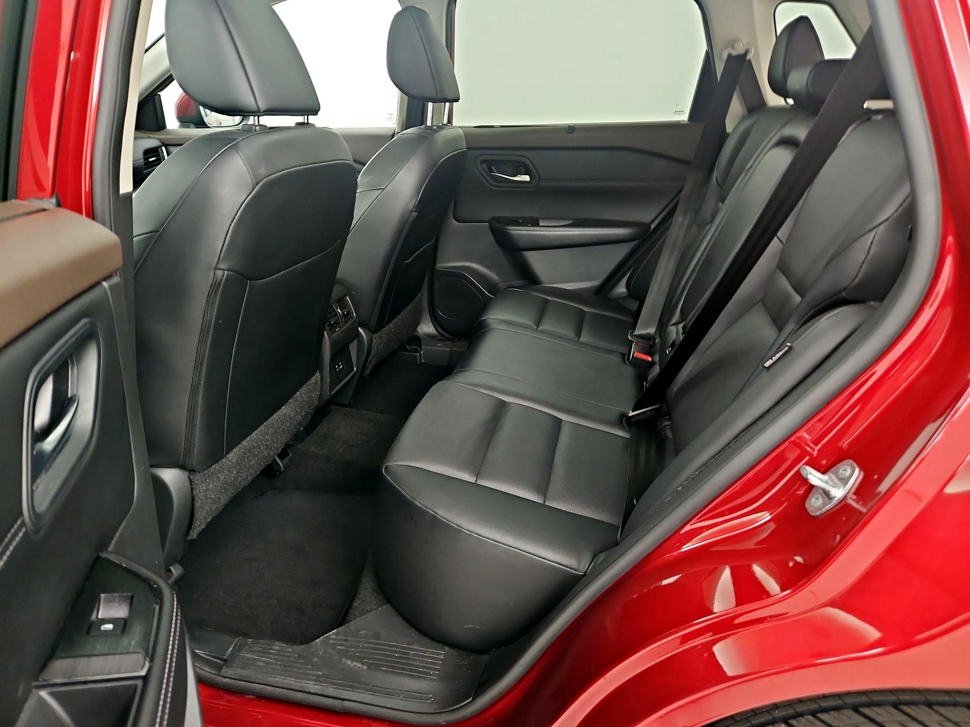 Thumbnail: 2023 Nissan Rogue - 20