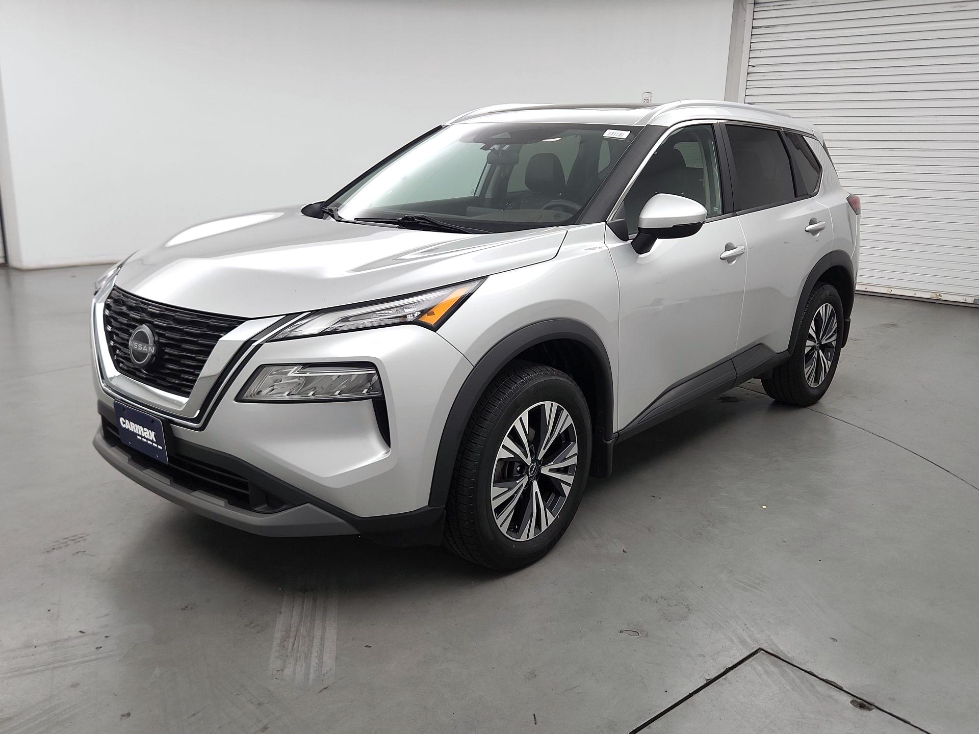 Thumbnail: 2023 Nissan Rogue - 3