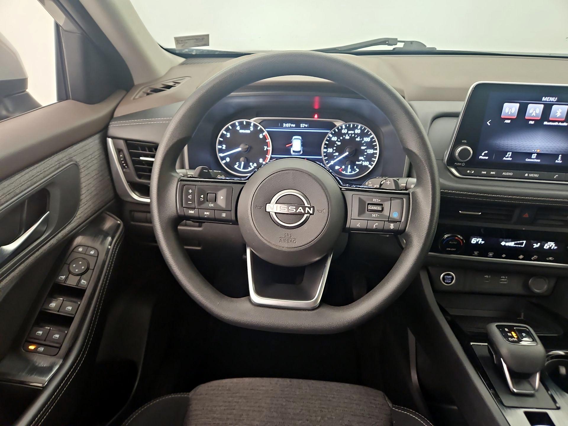 Thumbnail: 2023 Nissan Rogue - 10